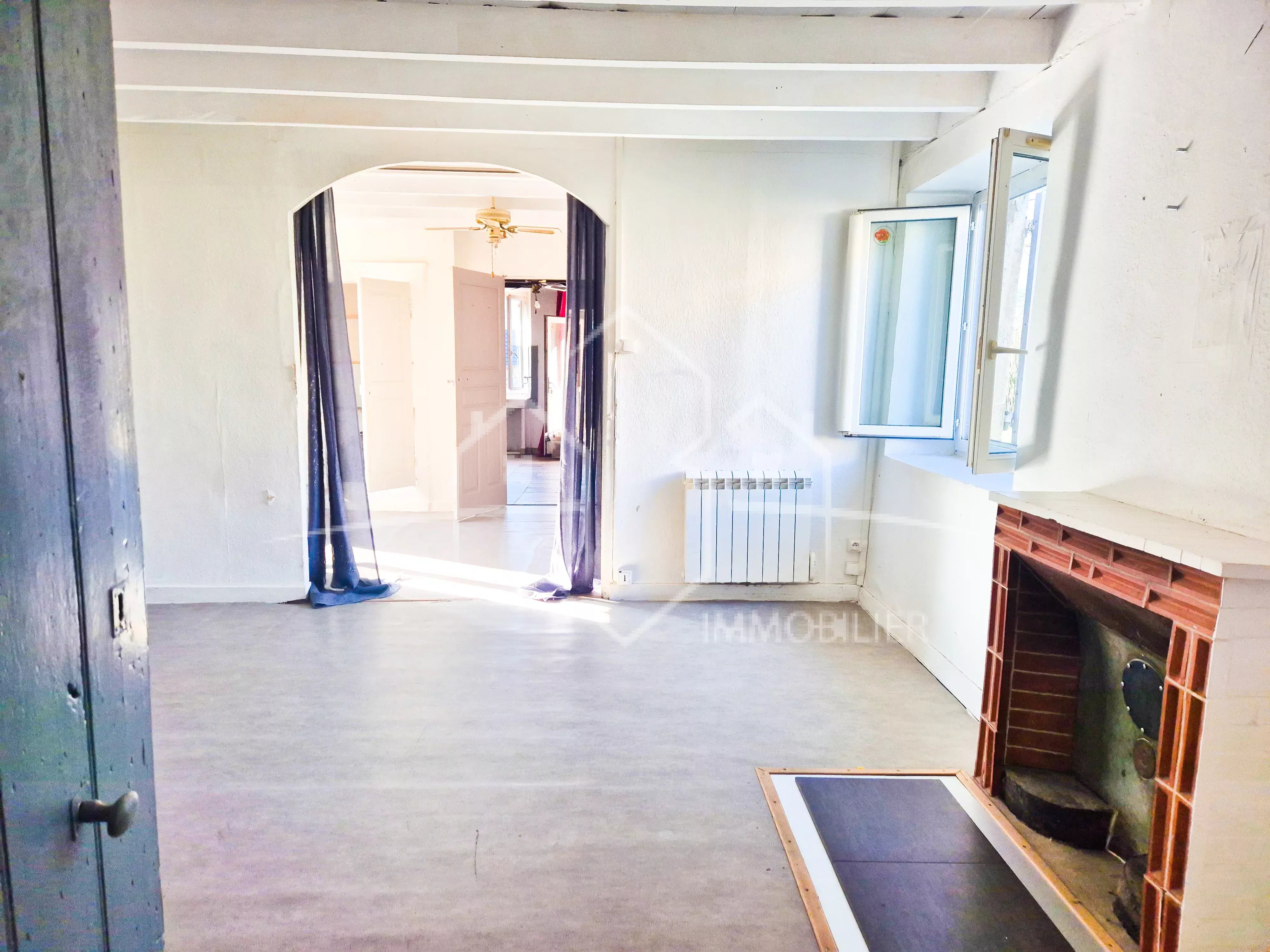 Maison en pierre de 81 m² à Talencieux