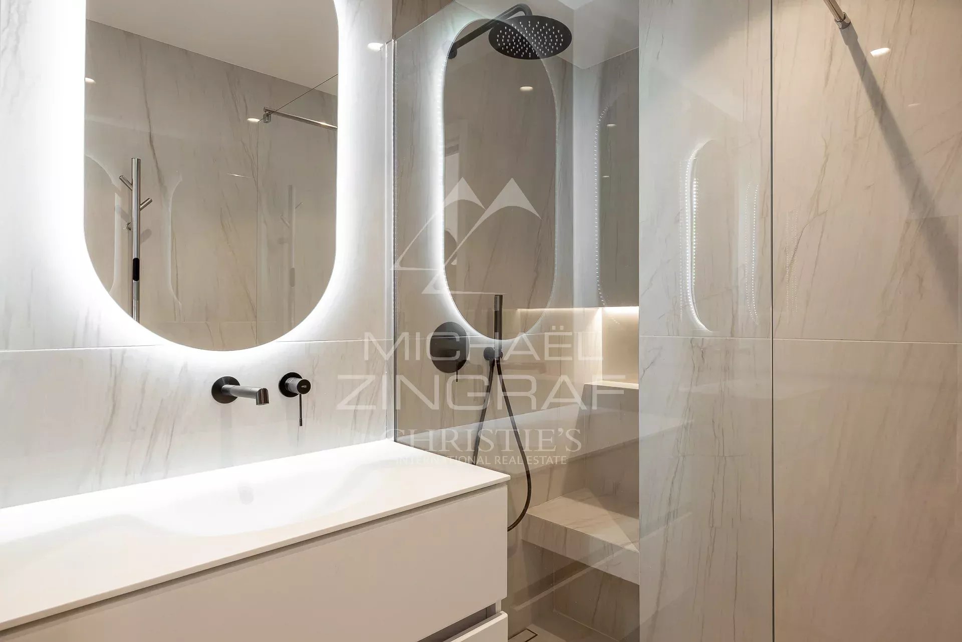 2 Bedroom Apartment/Flat's Image 12