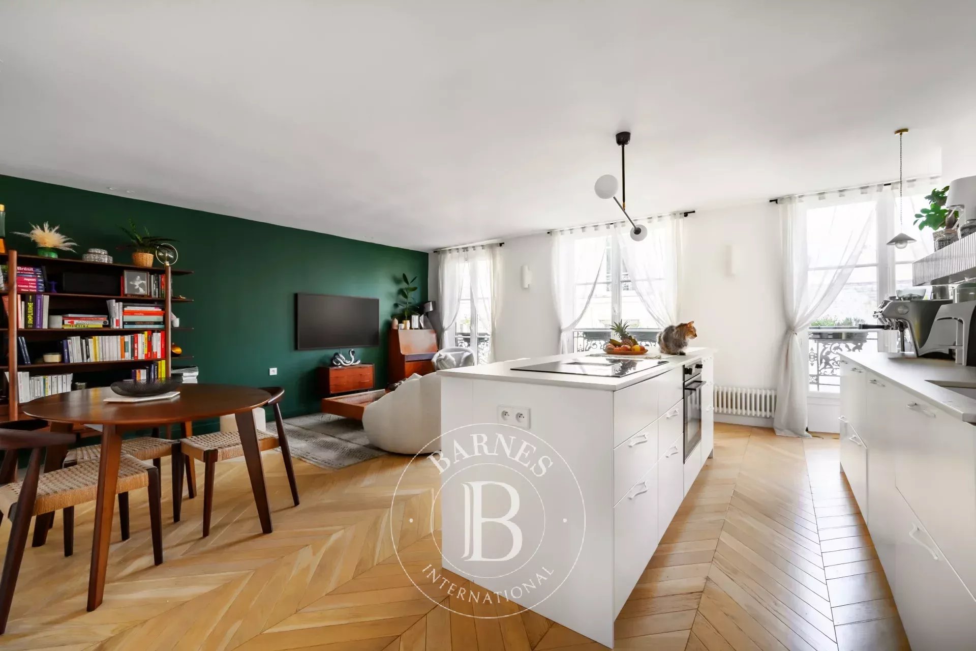 Daire Paris 3ème - picture 5