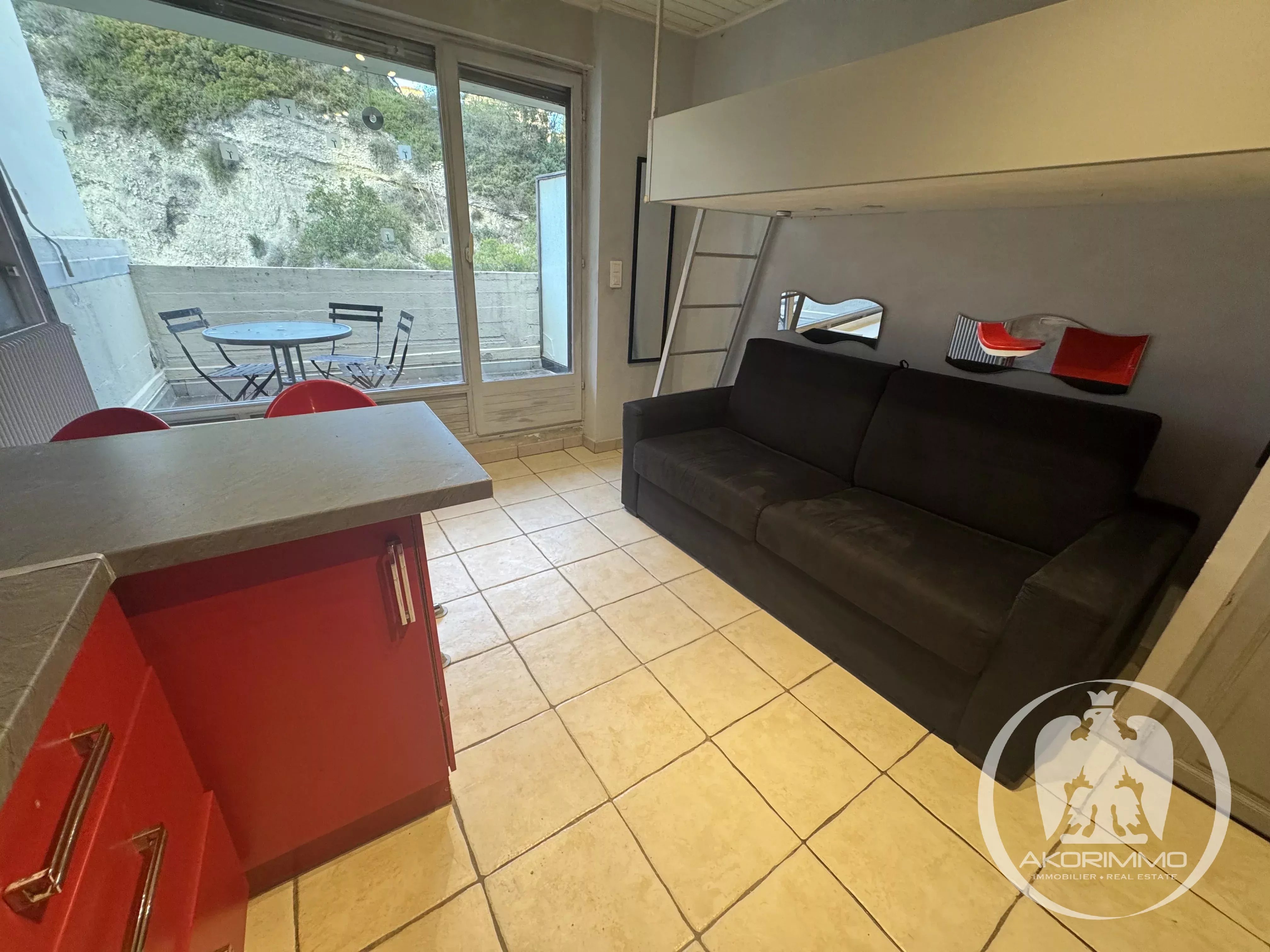 Appartamento  - Monolocale  - 19.0 m2 -