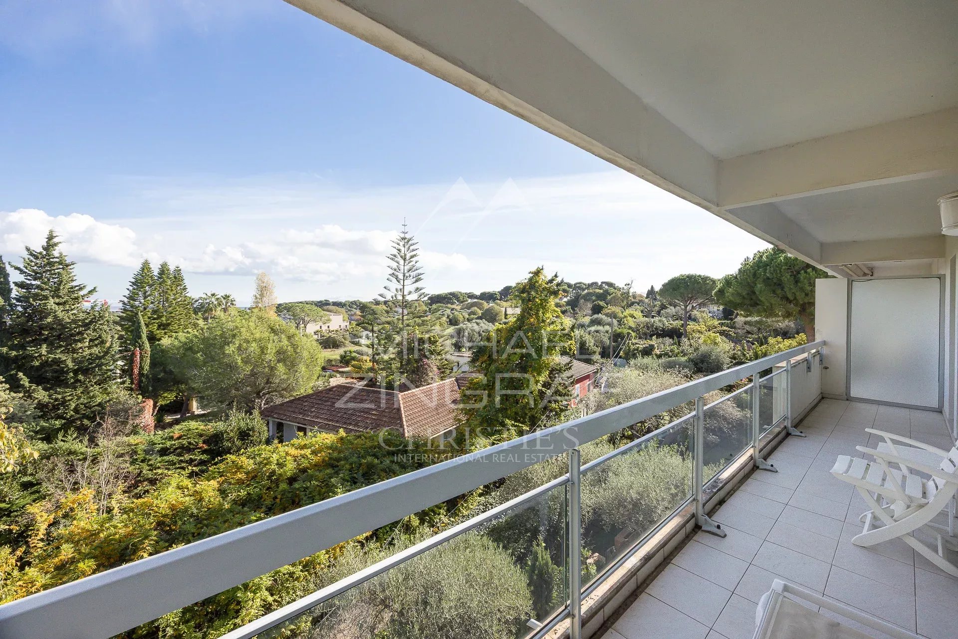 2 Bedroom Apartment/Flat's Image 7