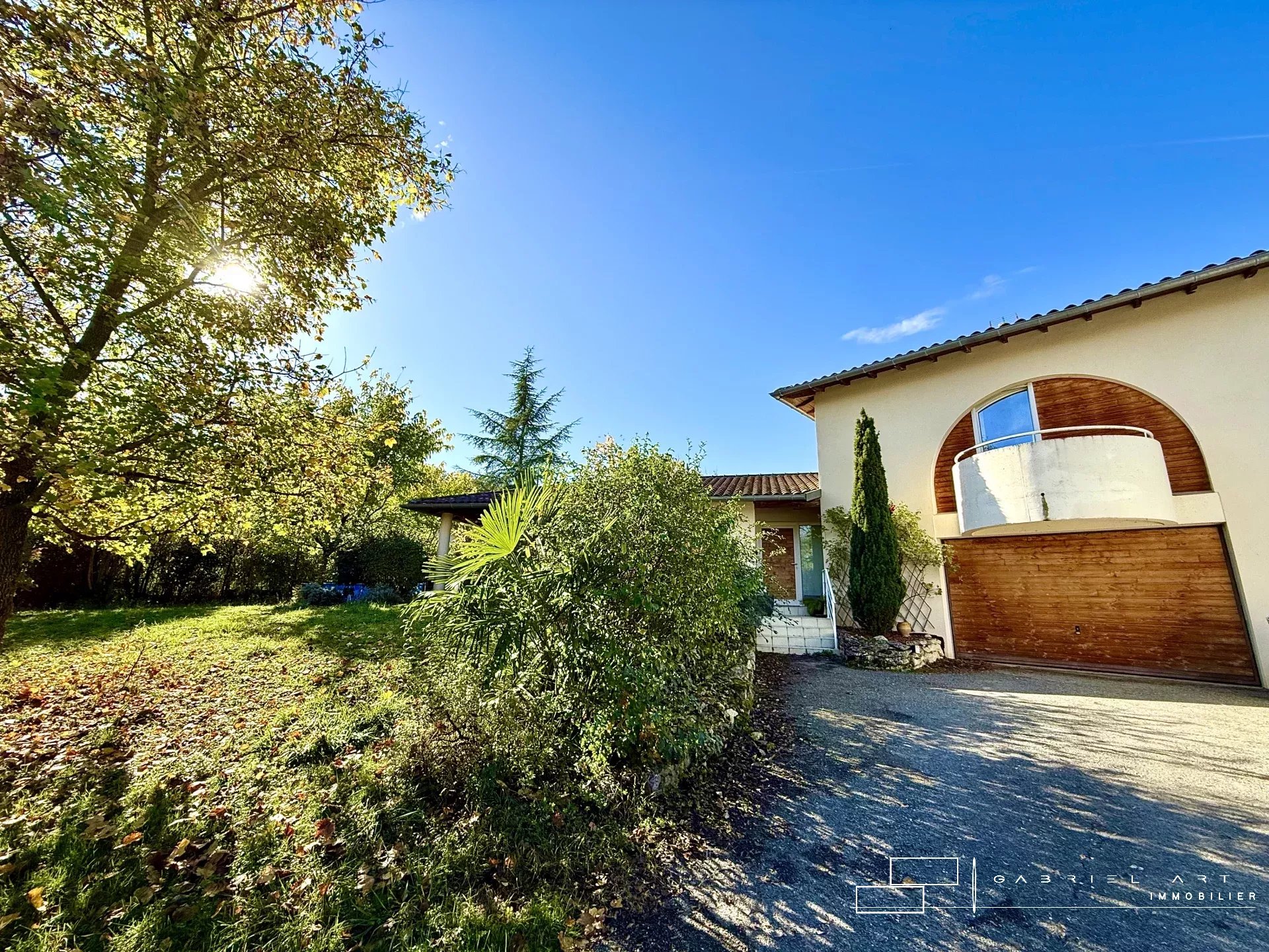 Agence immobilière de 