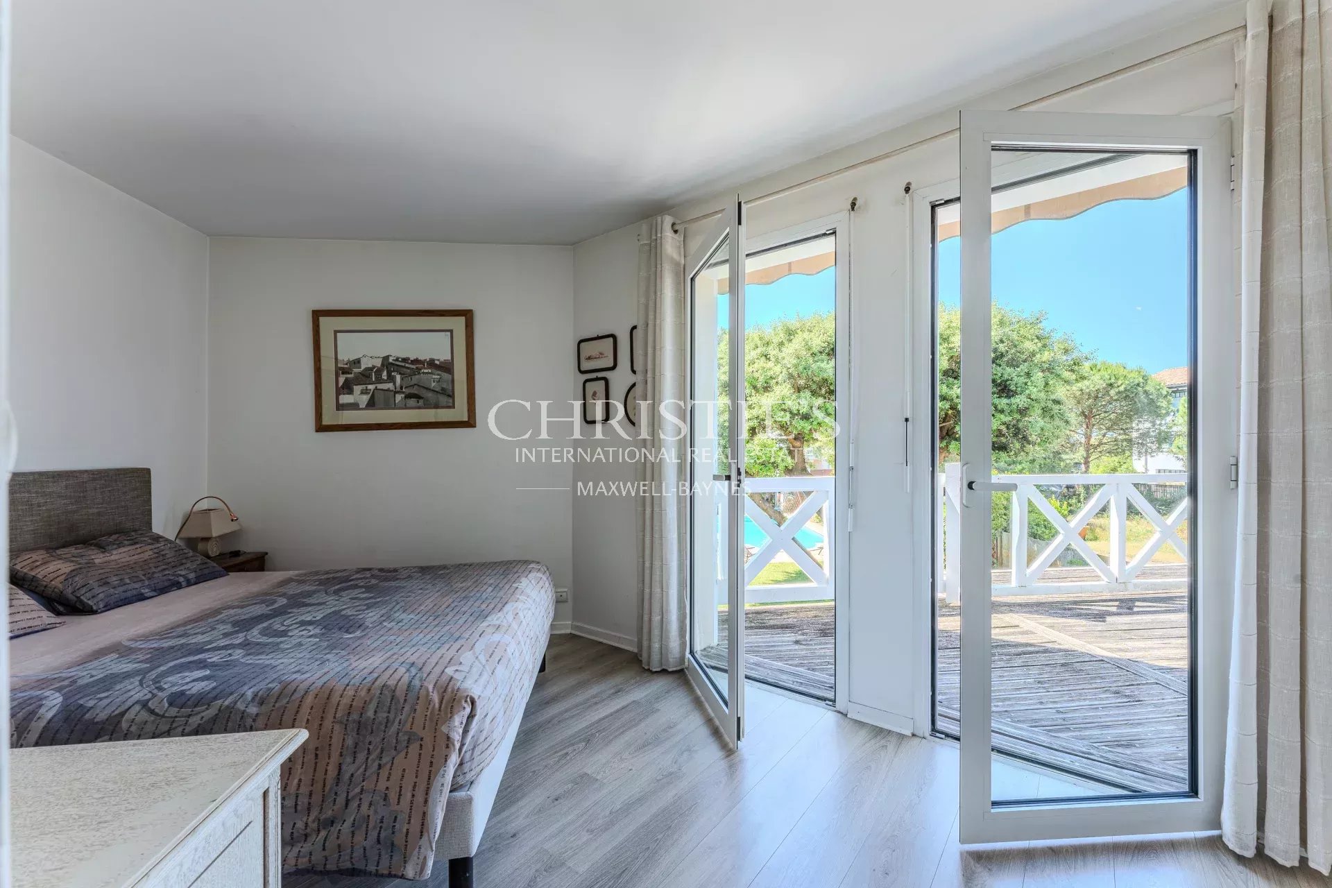4 Bedroom Villa/Townhouse's Image 3