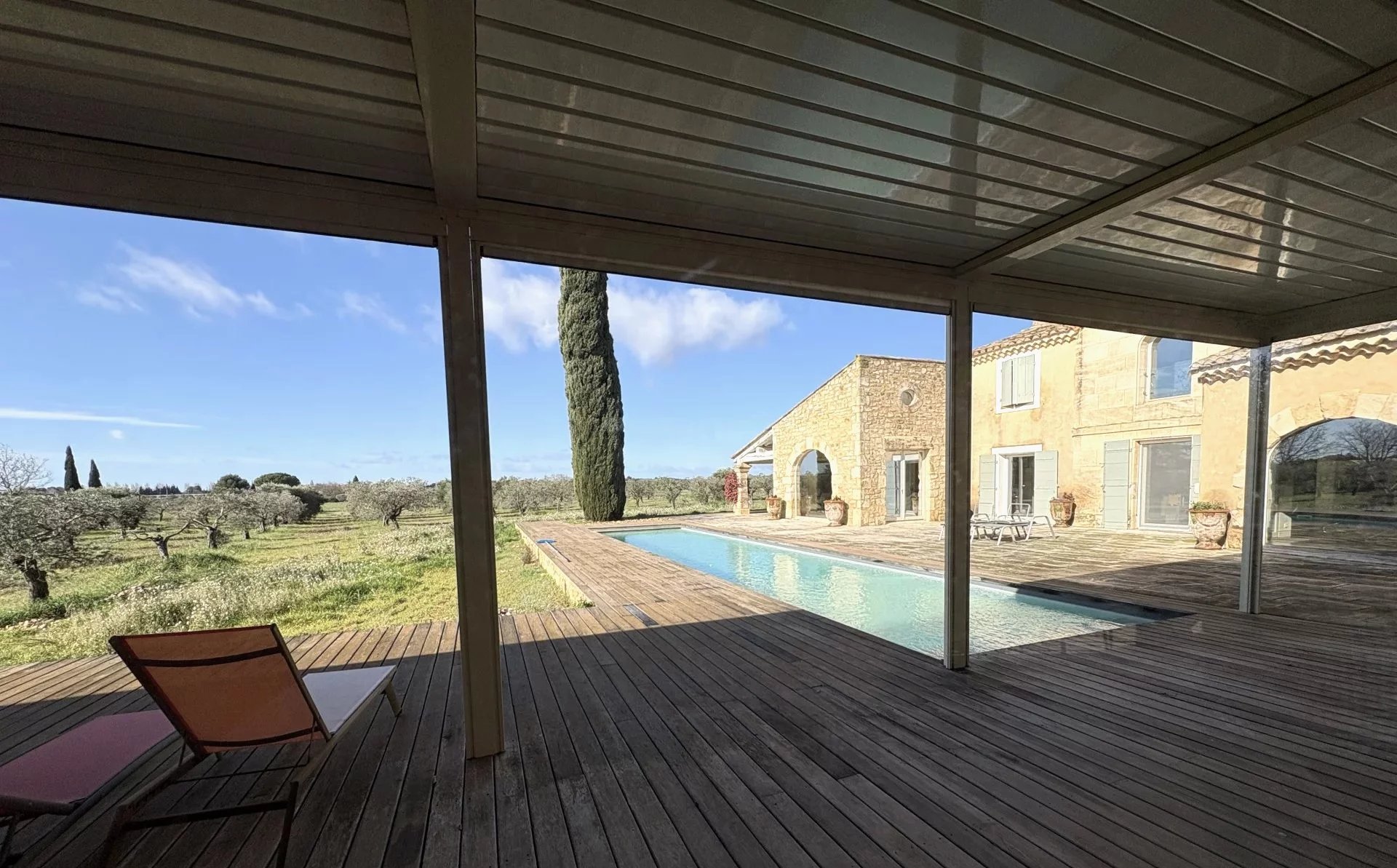 Propriété d'exception proche d'Arles