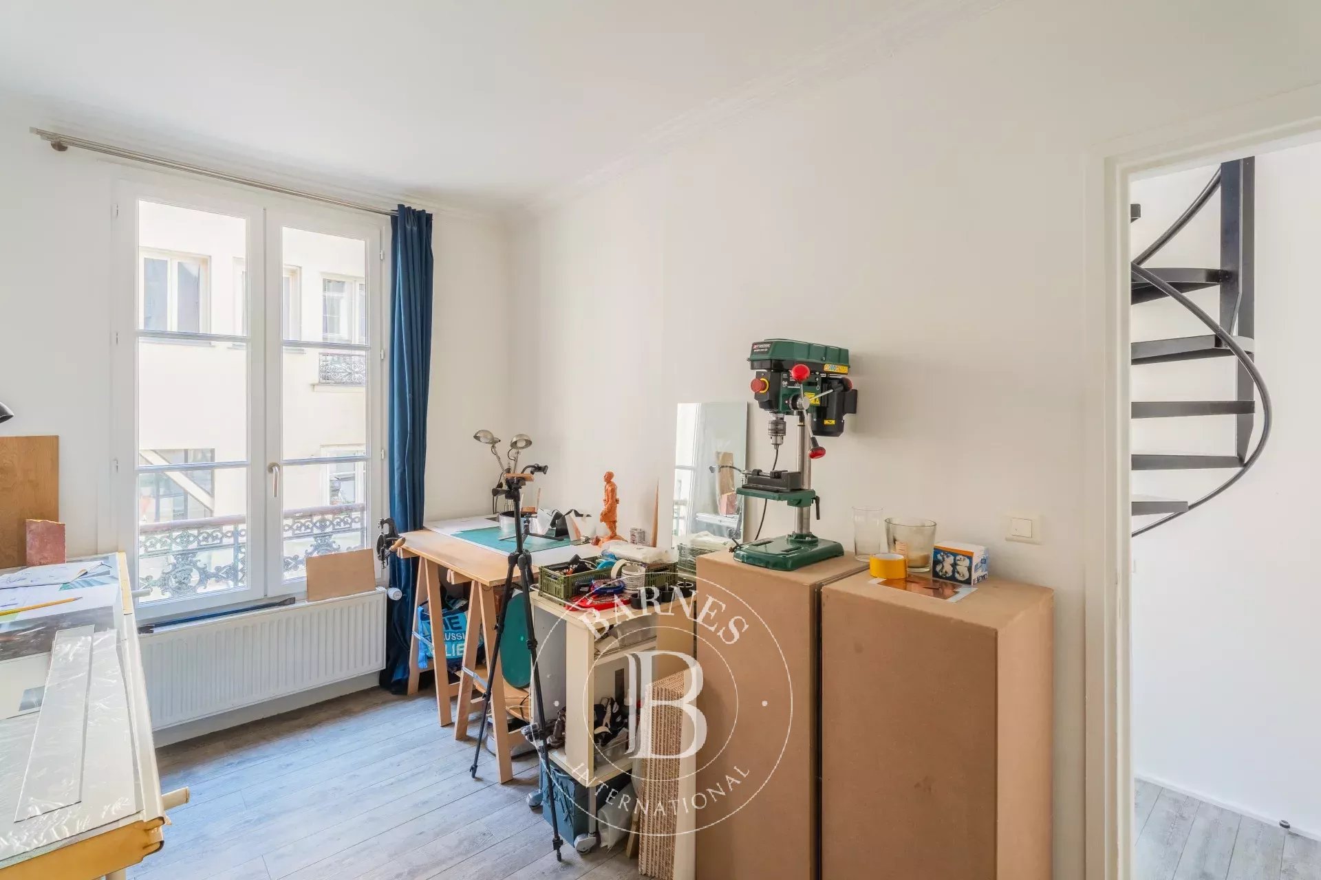 Daire Paris 3ème - picture 9