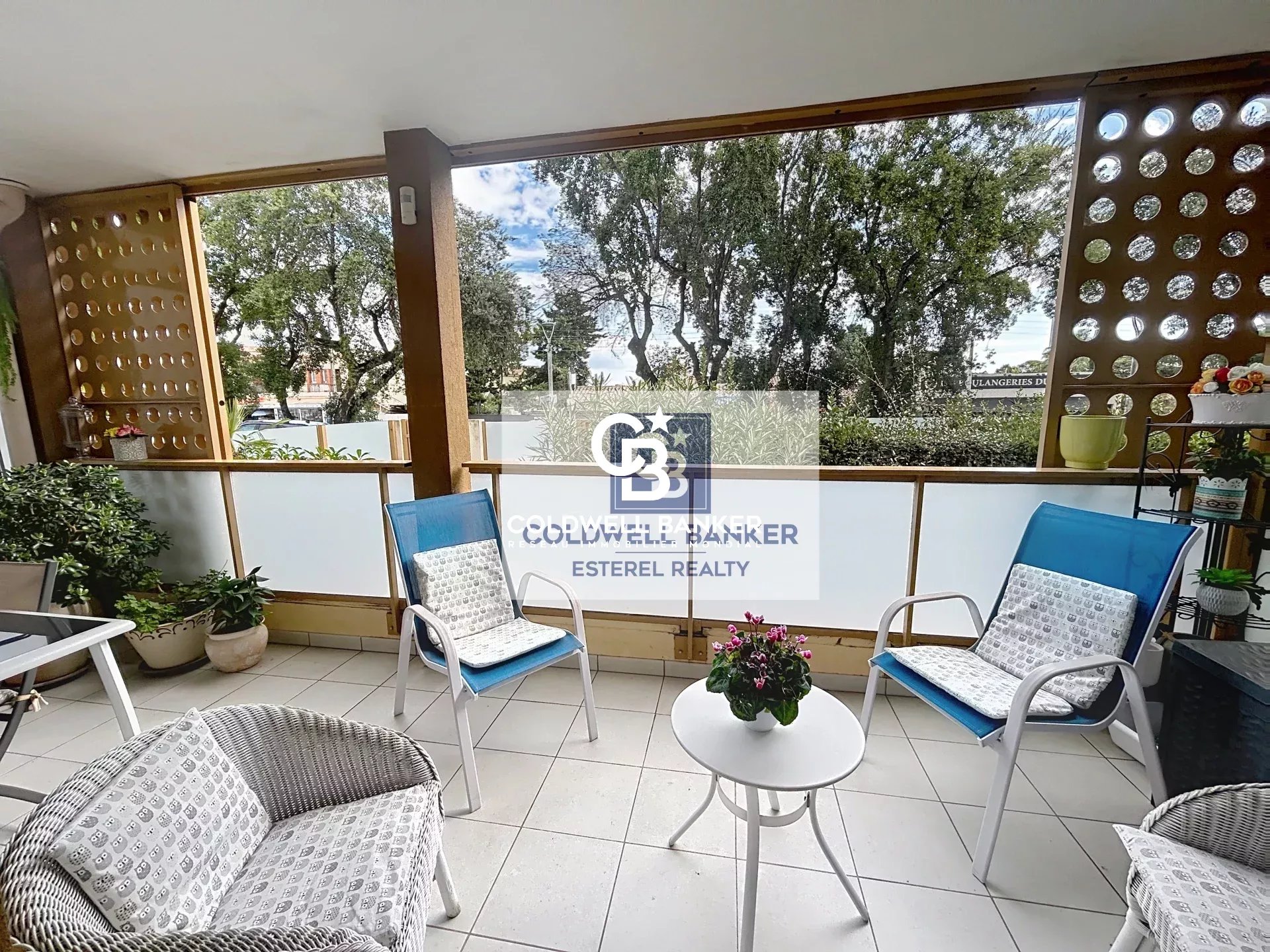 Agence immobilière de Coldwell Banker Esterel Realty
