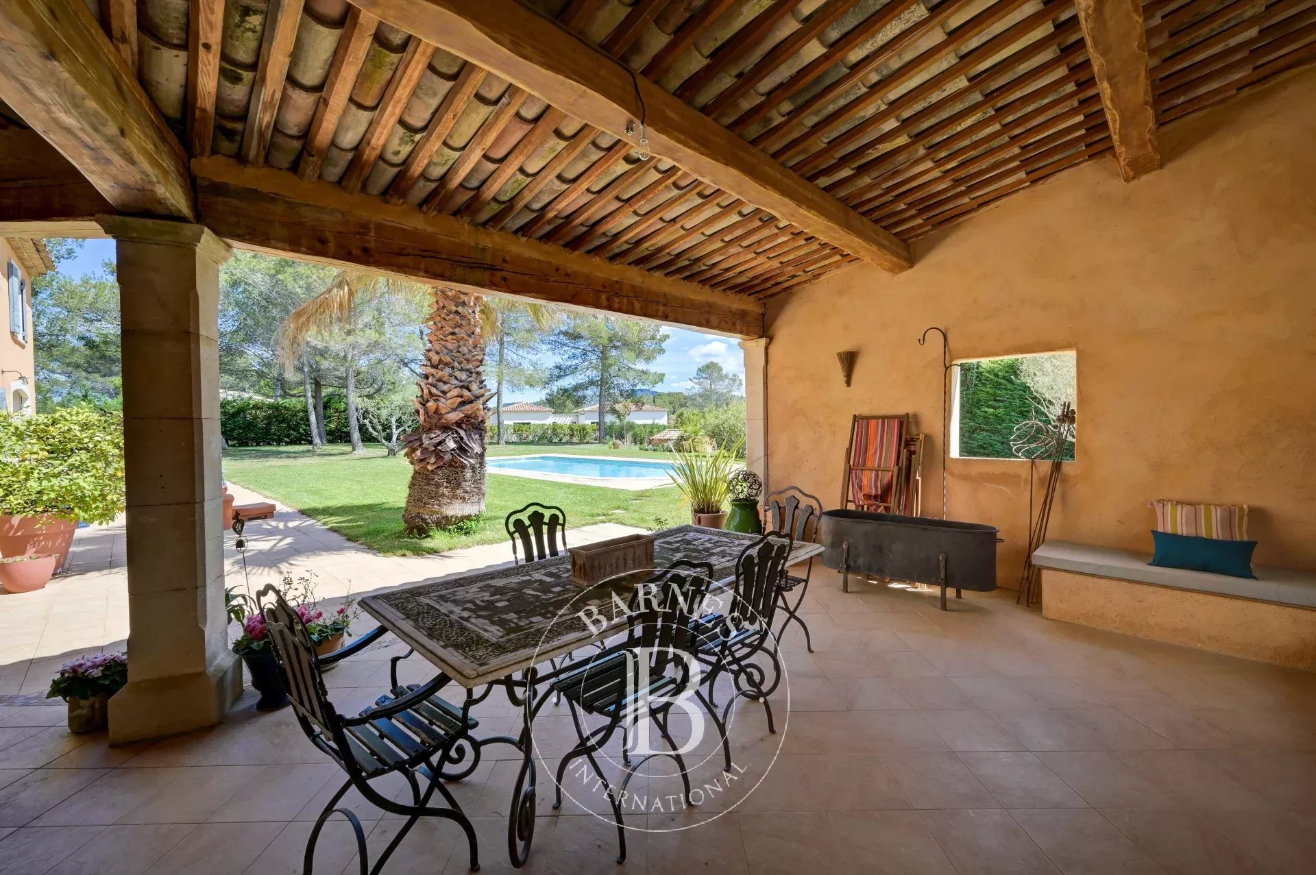 NORTH AIX EN PROVENCE-2400 SQFT HOUSE-4 BEDROOMSSWIMMING POOL
