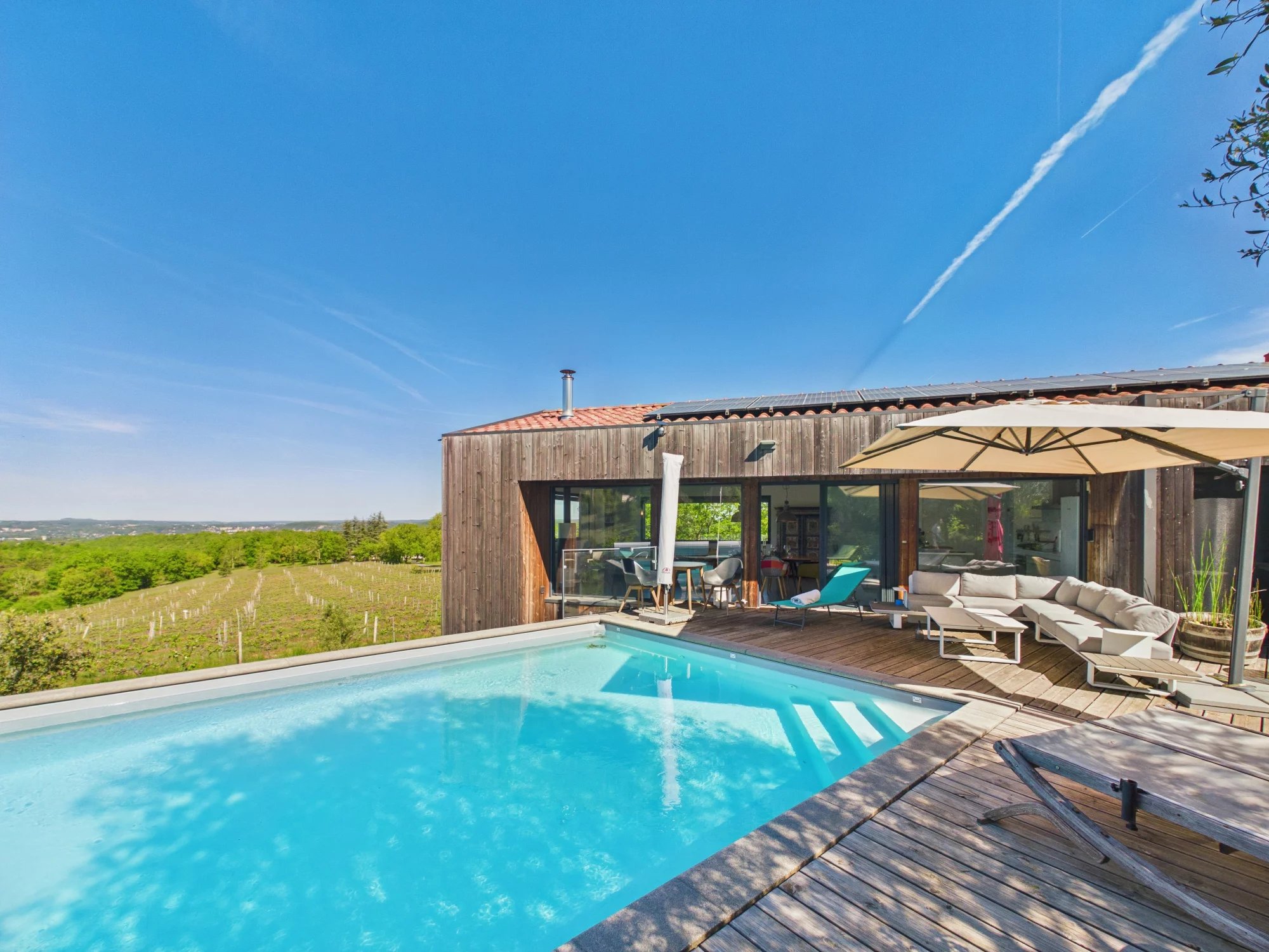 House in Mauroux - view 1