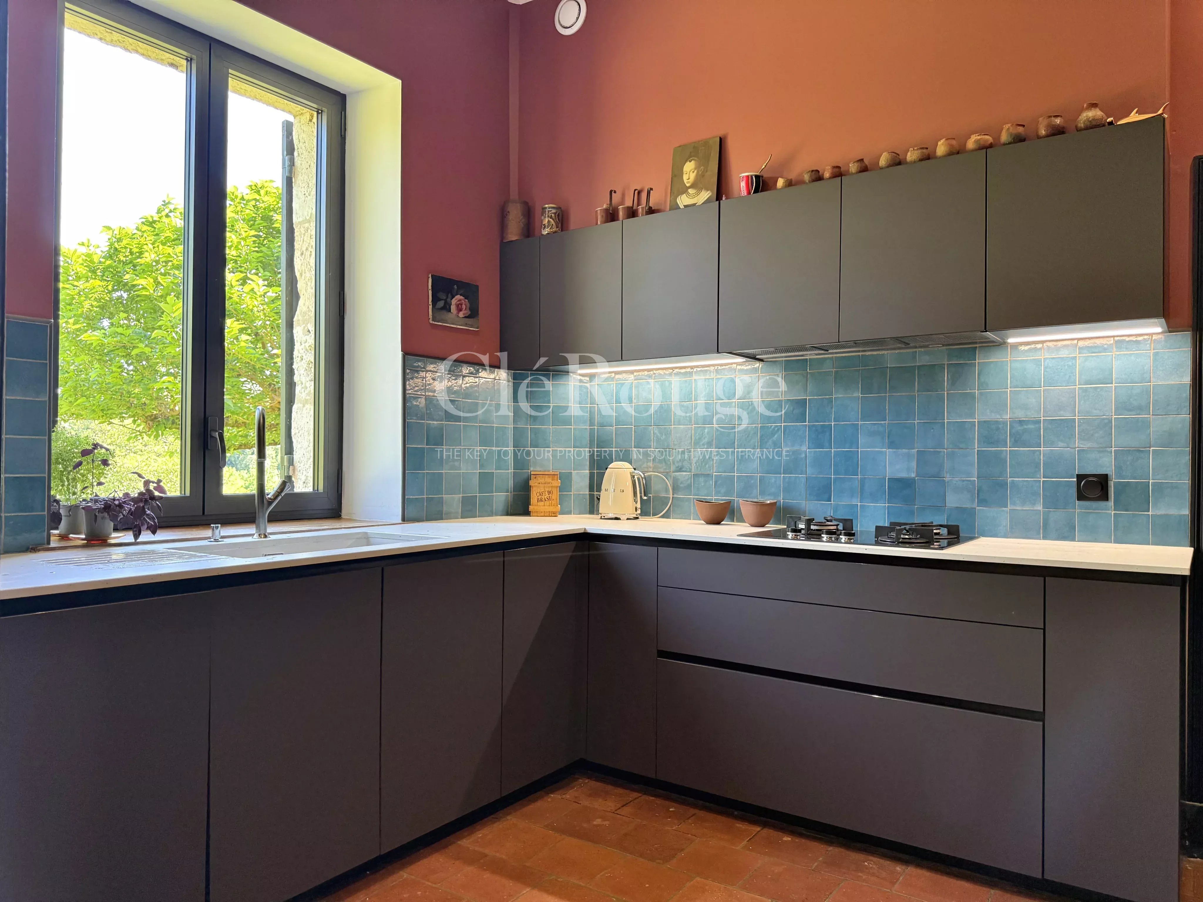 Close to Sainte-Foy-la-Grande – Stunning riverside property on the Dordogne