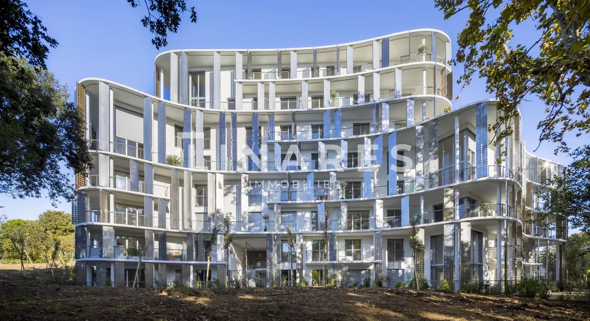 LE DUPLEX DREAMED - Duplex T5 de 119m2 + Terrasses  + Double box - 13008 SAINT ANNE