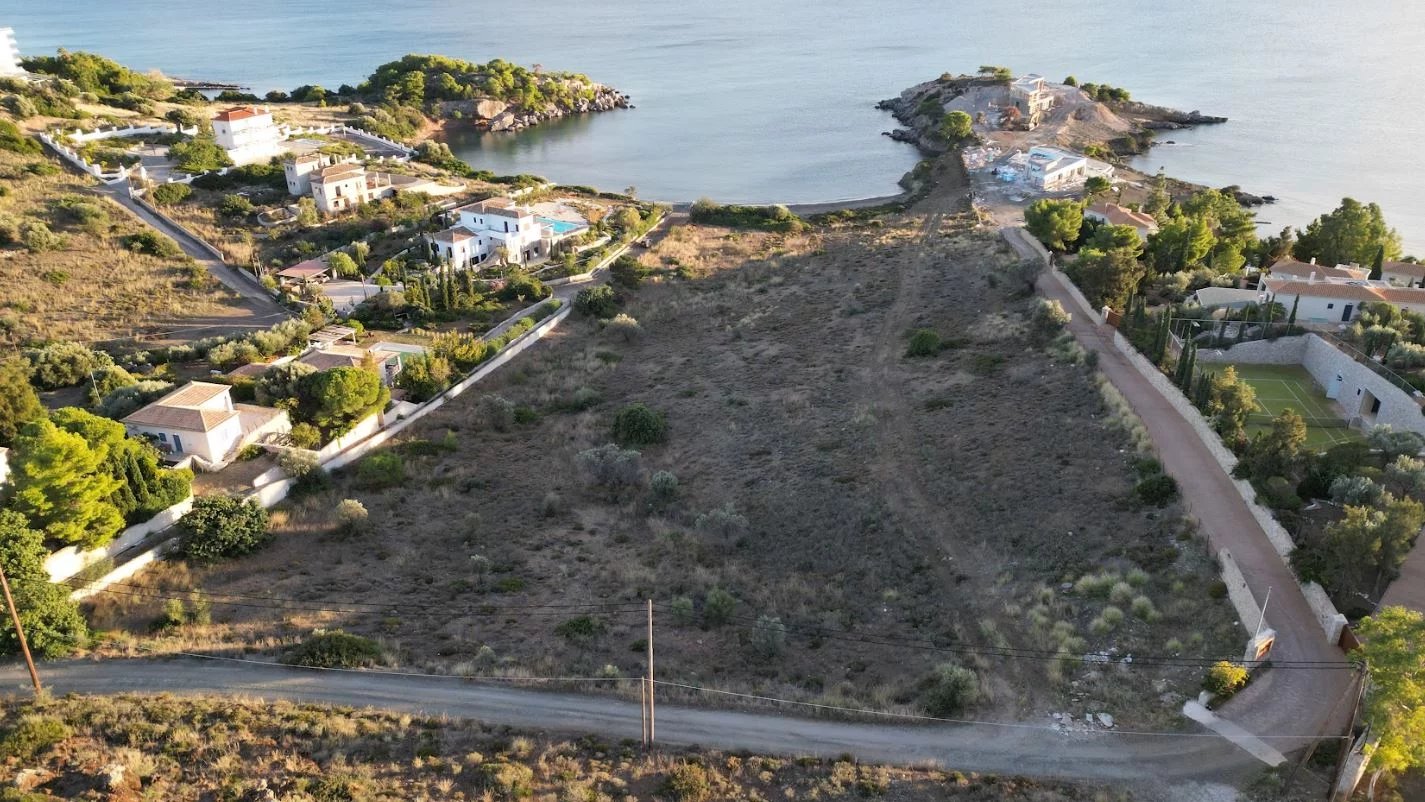 SOMPTUEUX TERRAIN VUE MER PORTO HELI