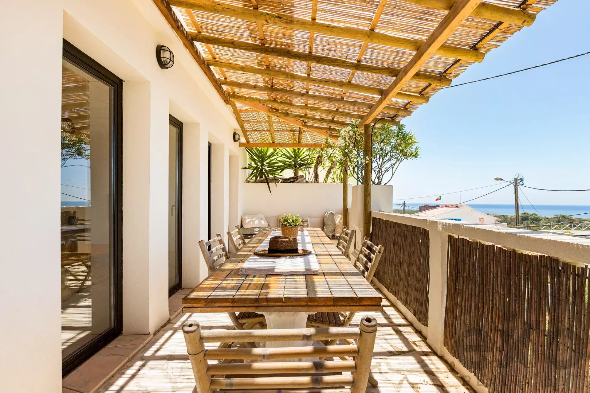 Exceptional villa overlooking the Tagus estuary and the sea 86007017 image 12
