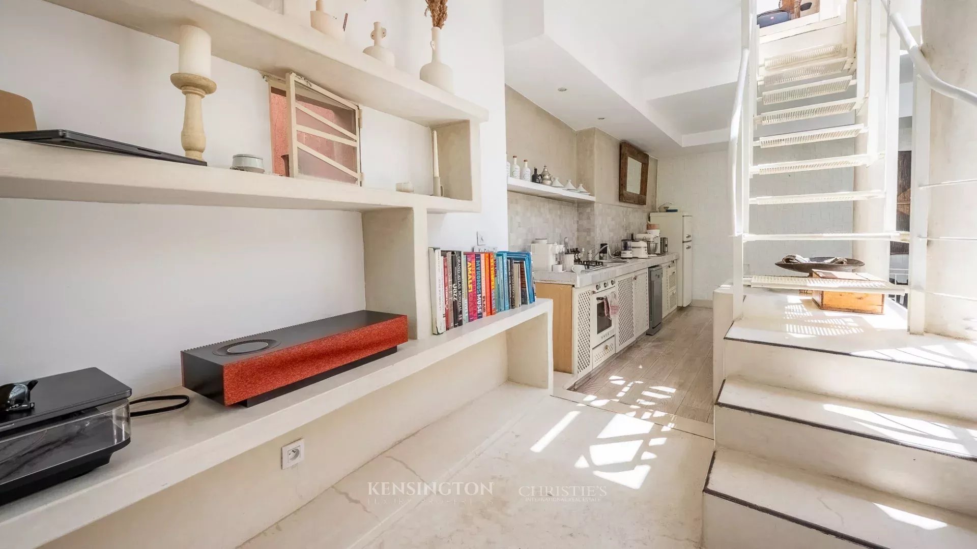 4 Bedroom Villa/Townhouse's Image 17