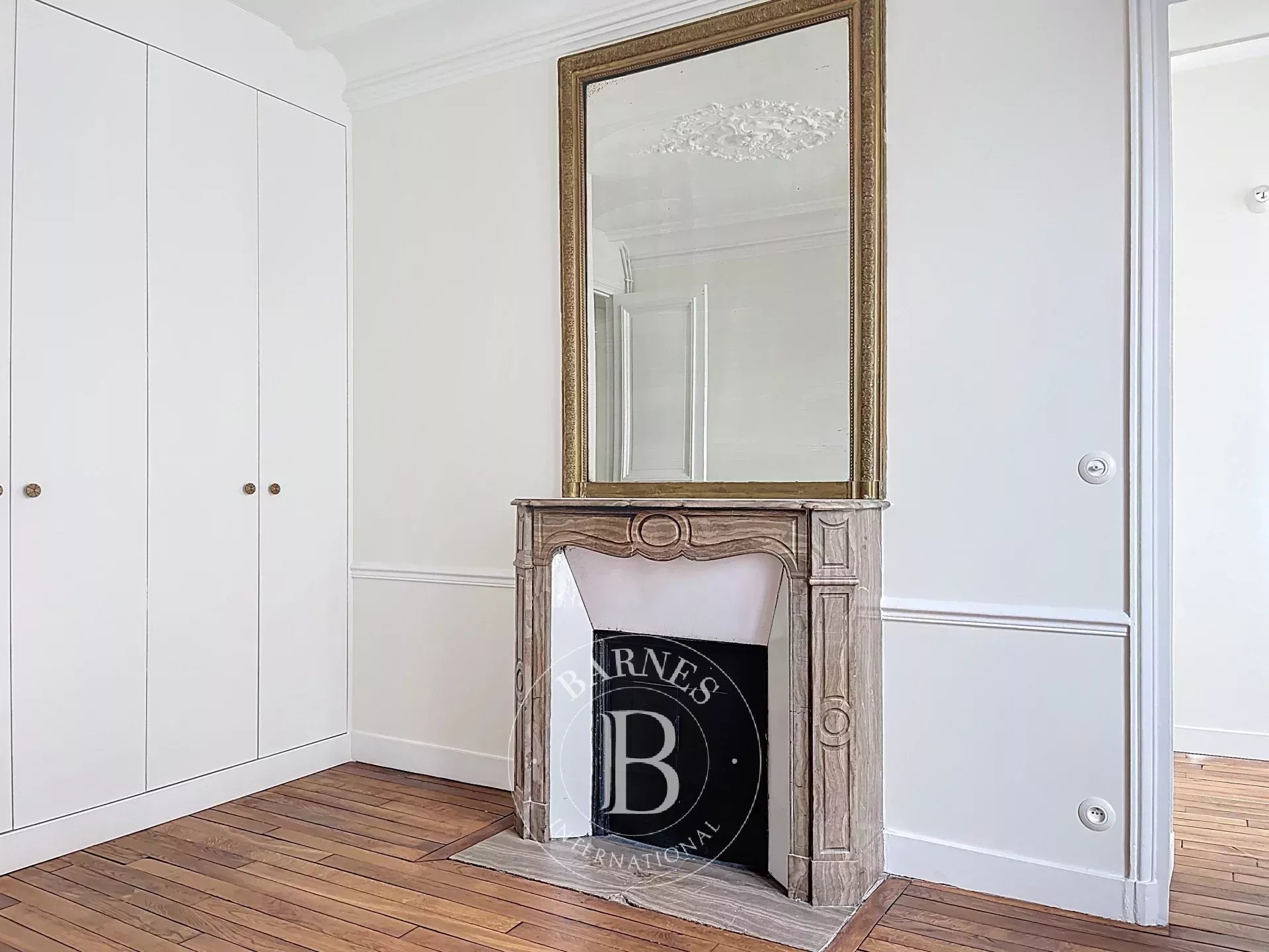 Daire Paris 18ème - picture 15