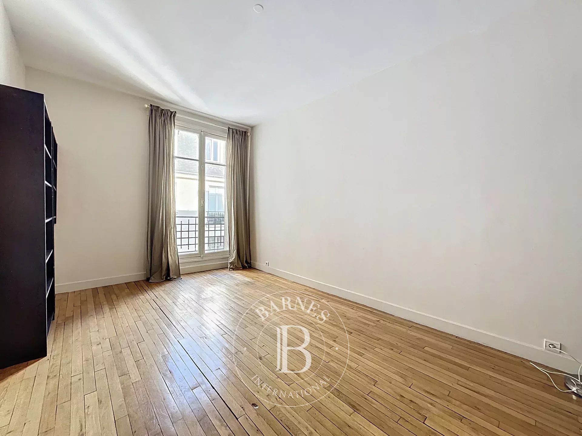 Paris  - Apartment 3 Bedrooms - picture 10
