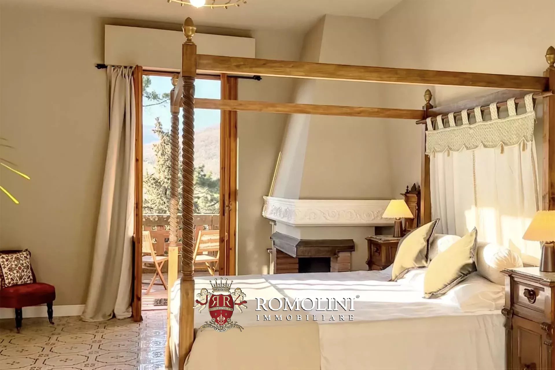6 Bedroom Villa/Townhouse's Image 22