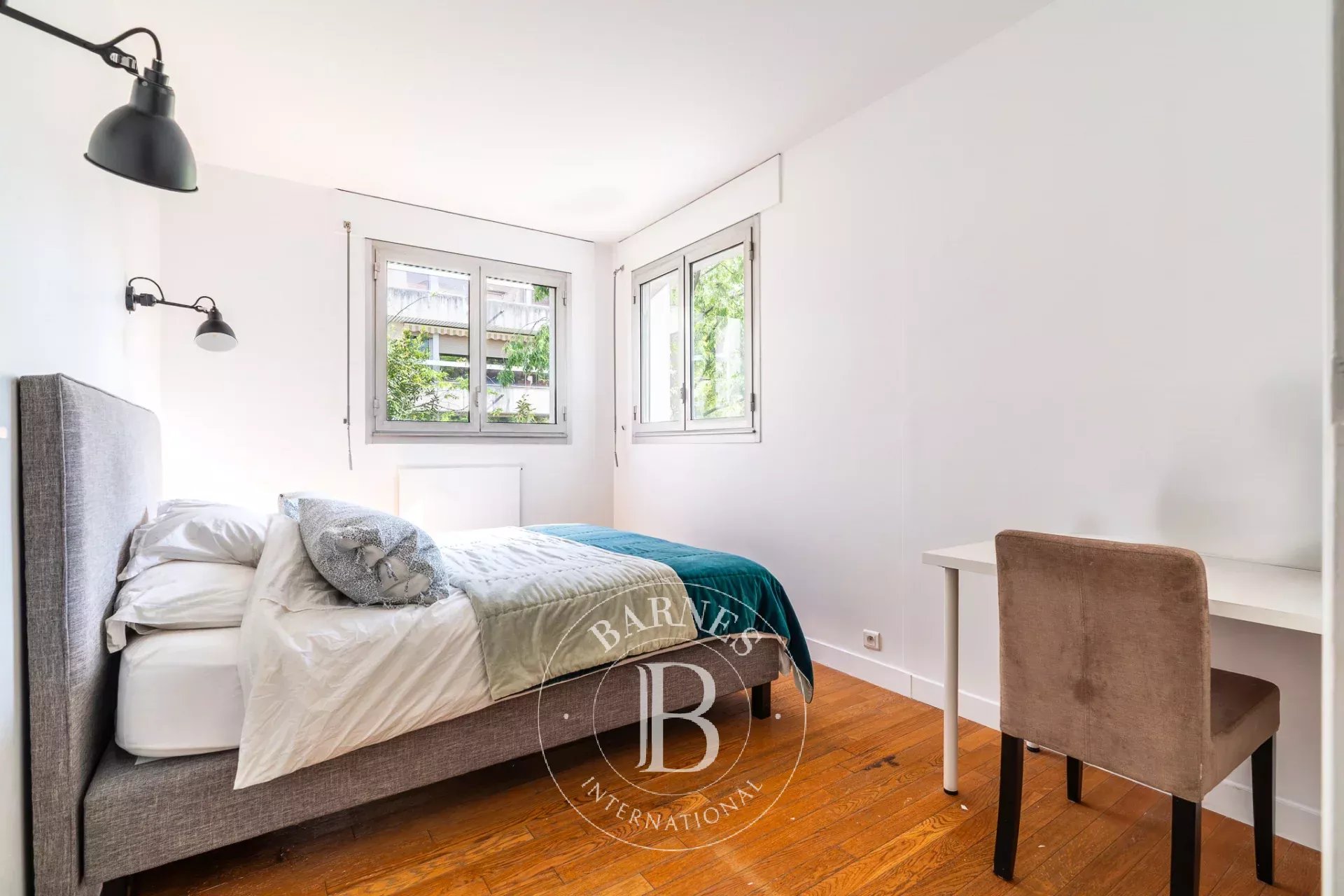 Neuilly-sur-Seine  - Apartment 3 Bedrooms - picture 8