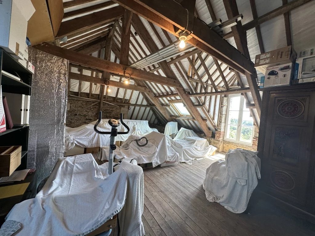 Maison de maître indépendante avec vaste jardin à Plouër-sur-Rance