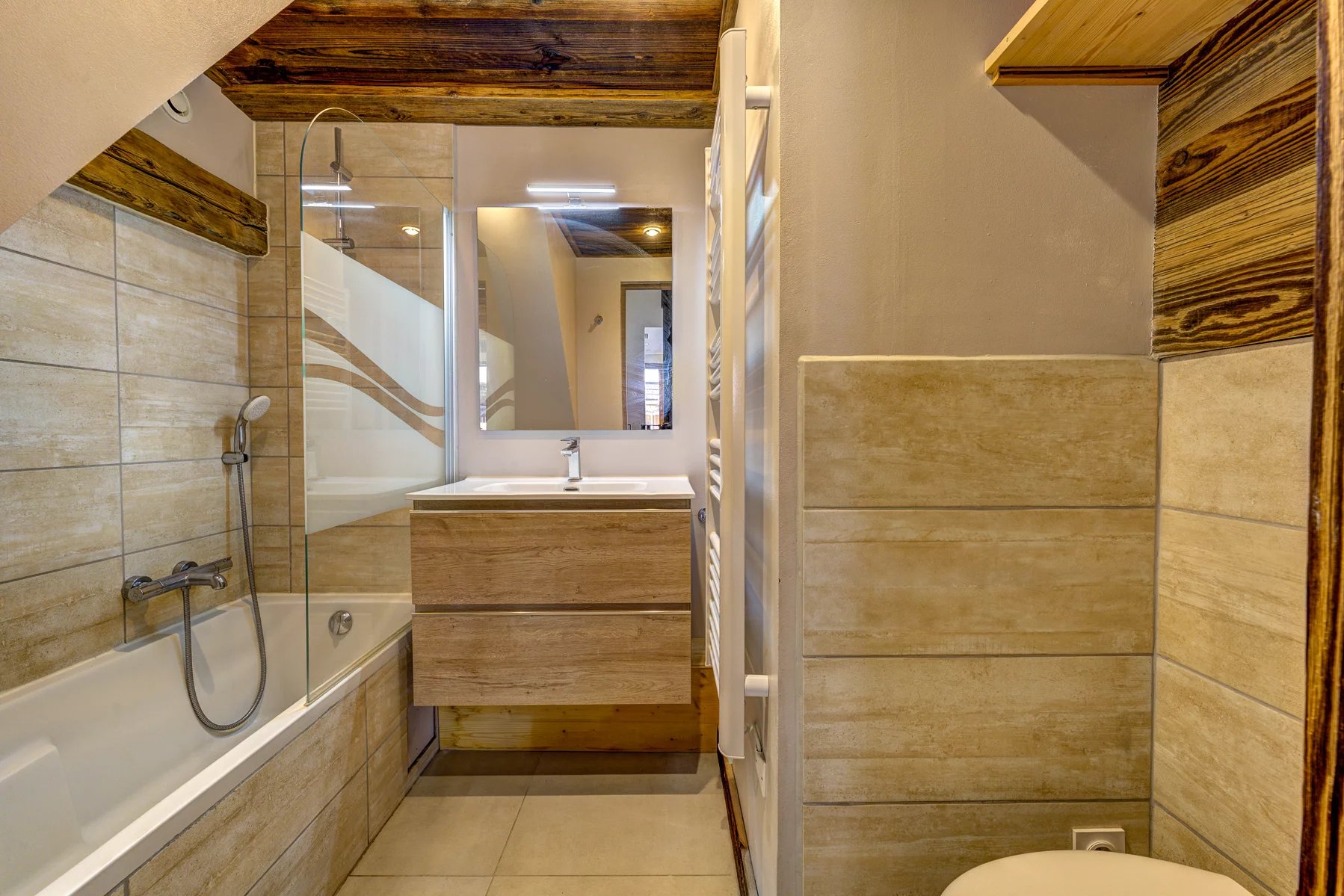 Photo of MORZINE - A fully-renovated, 3-bedroom apartment close to Morzine