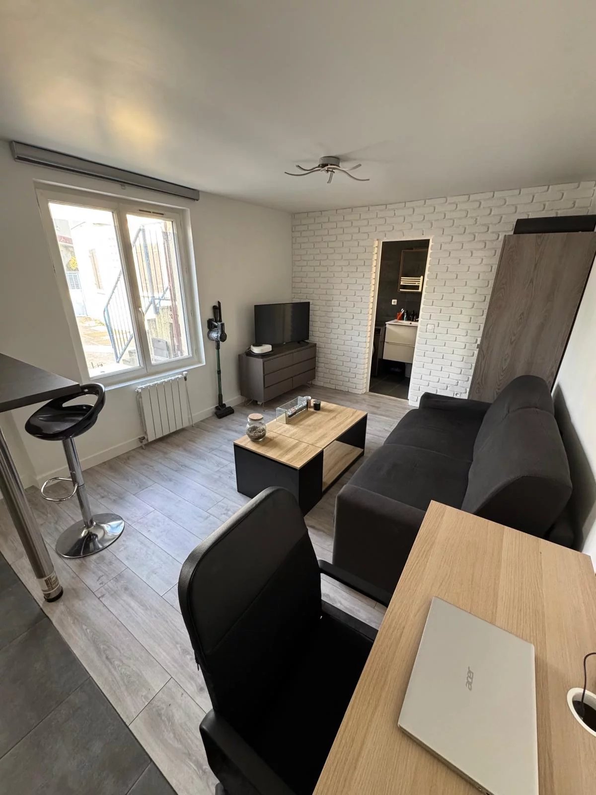 À vendre — Studio 25m² en parfait état — Saint-Maur-des-Fossés, Quartier Adamville - Photo 2
