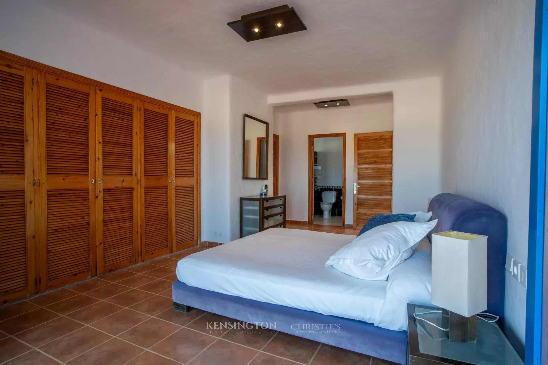 4 Bedroom Villa/Townhouse's Image 21