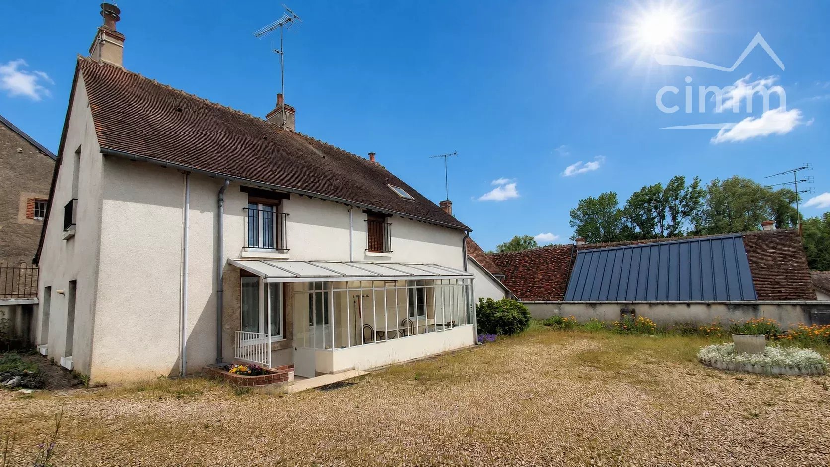Agence immobilière de 