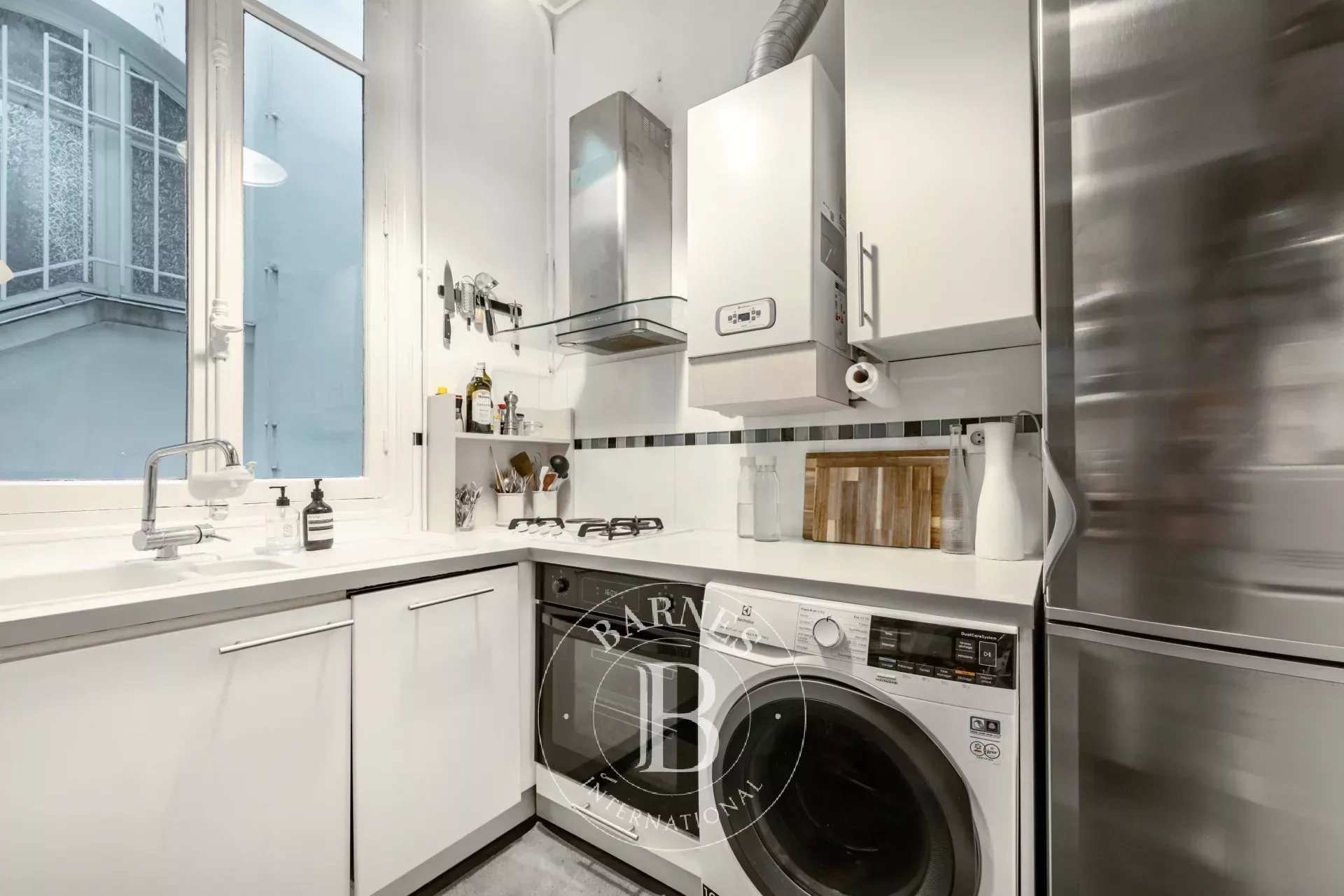 Daire Paris 3ème - picture 5