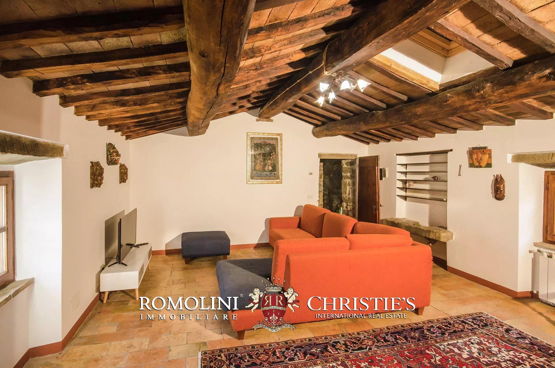 11 Bedroom Villa/Townhouse's Image 16