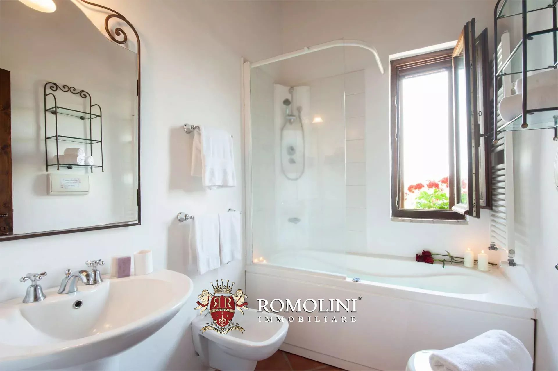 11 Bedroom Villa/Townhouse's Image 52