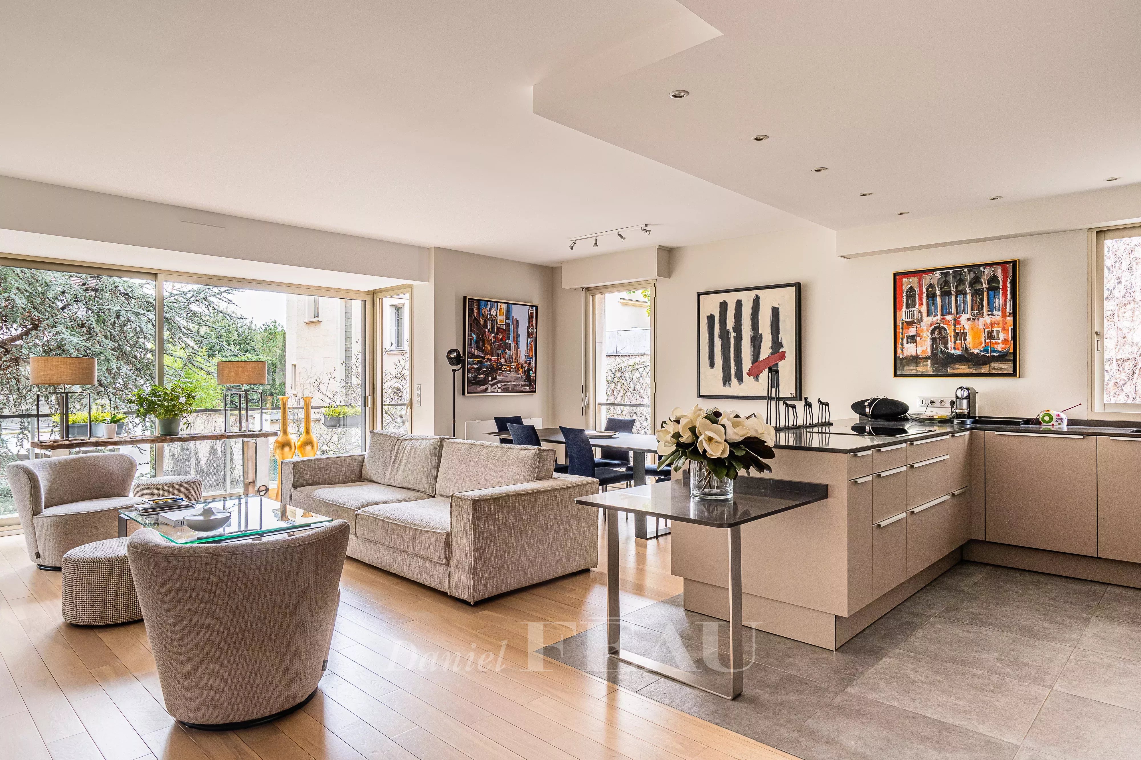 Sale Apartment Neuilly-sur-Seine