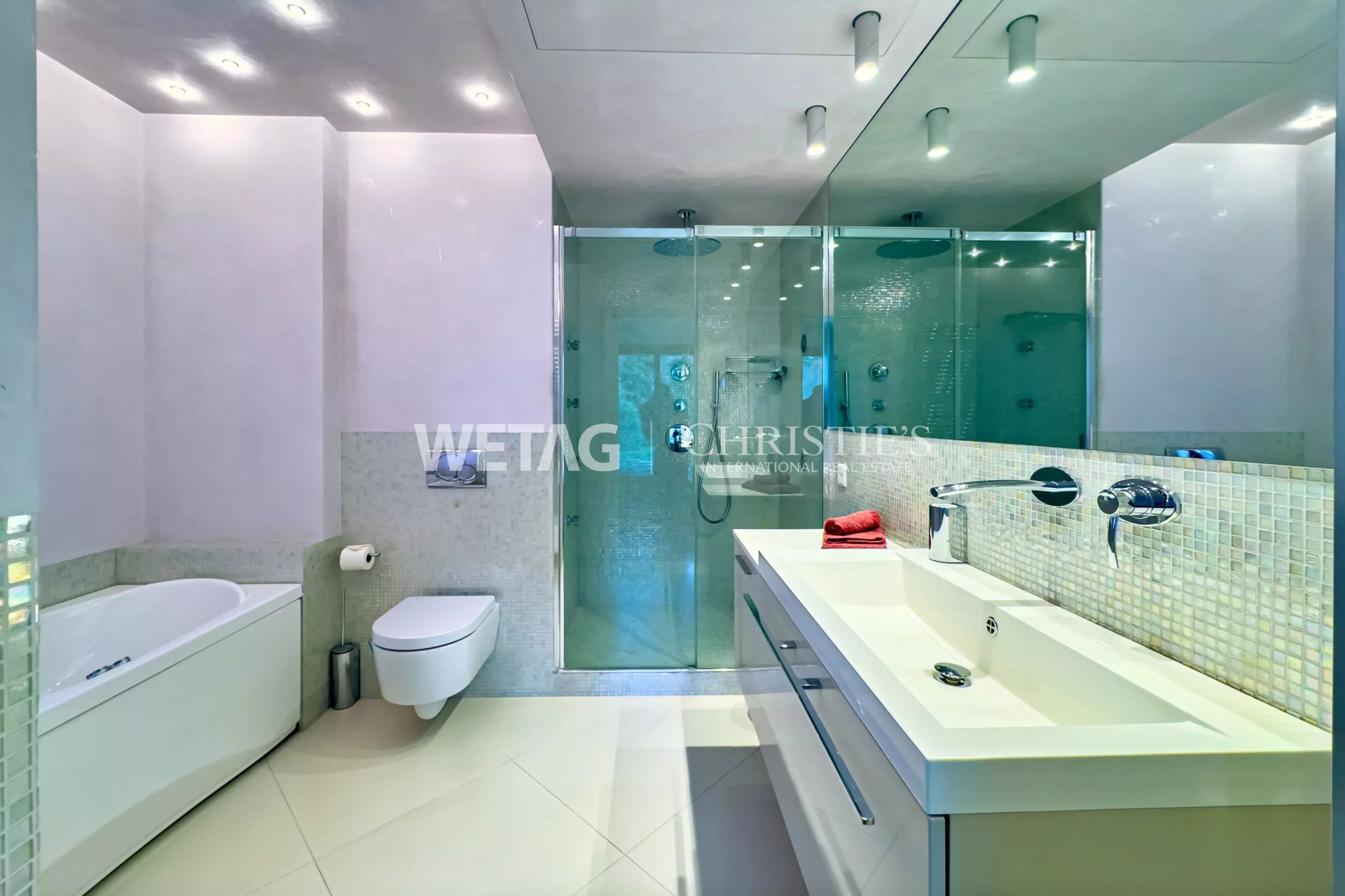 3 Bedroom Apartment/Flat's Image 5