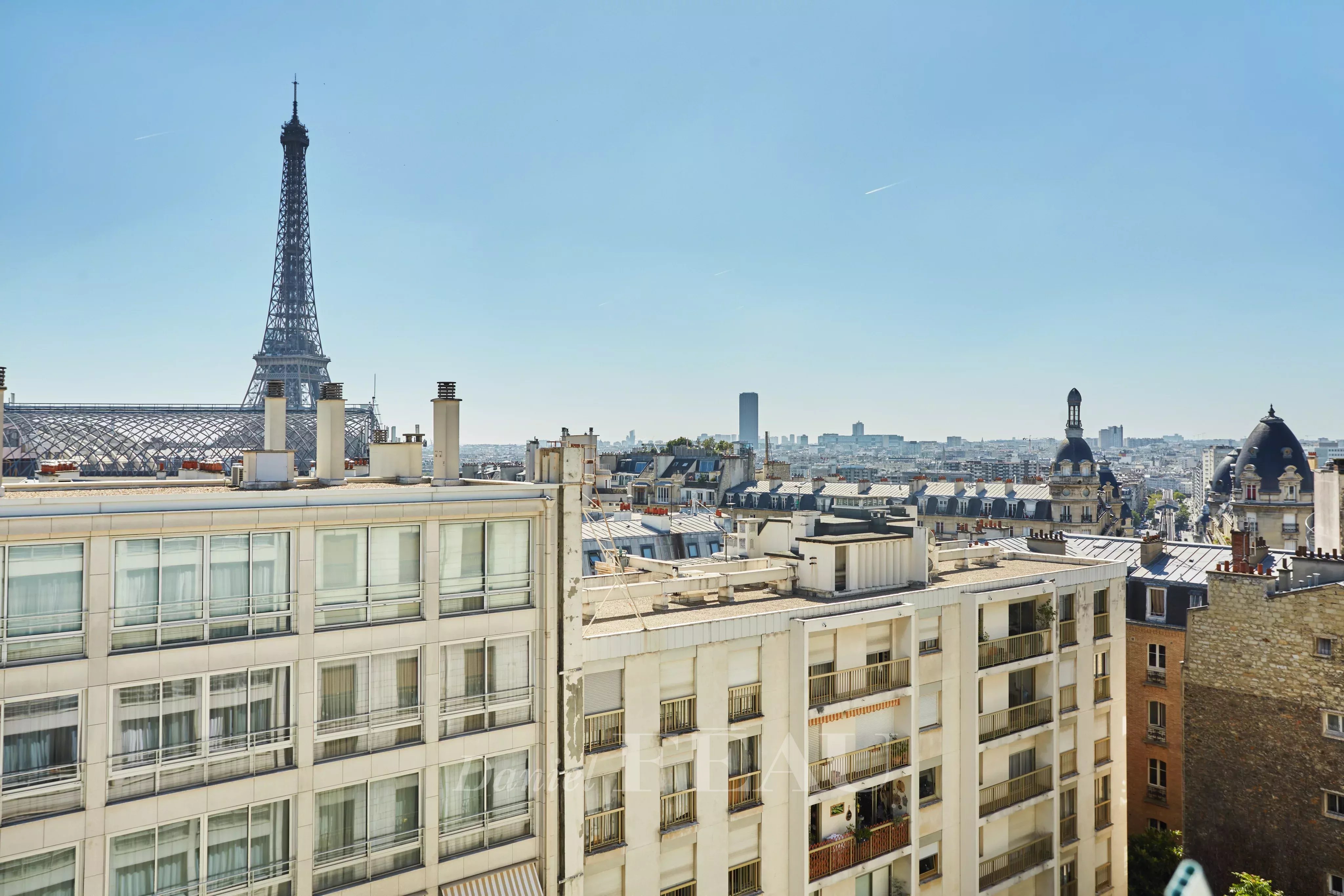 Sale Apartment Paris 16th