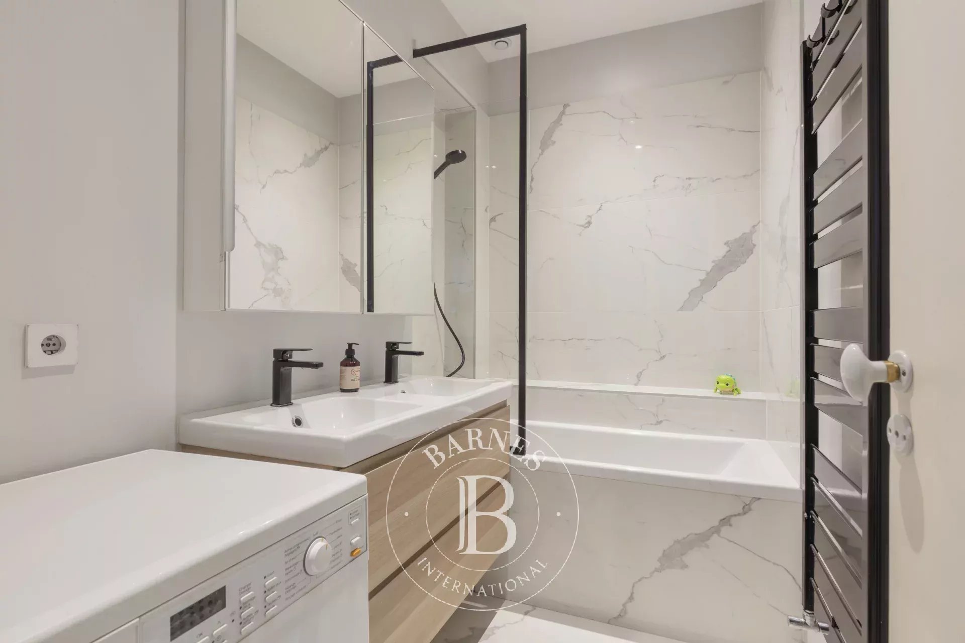 Daire Paris 17ème - picture 10