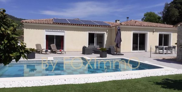 Vence, residential area, quiet, recent single-storey villa — photo 2