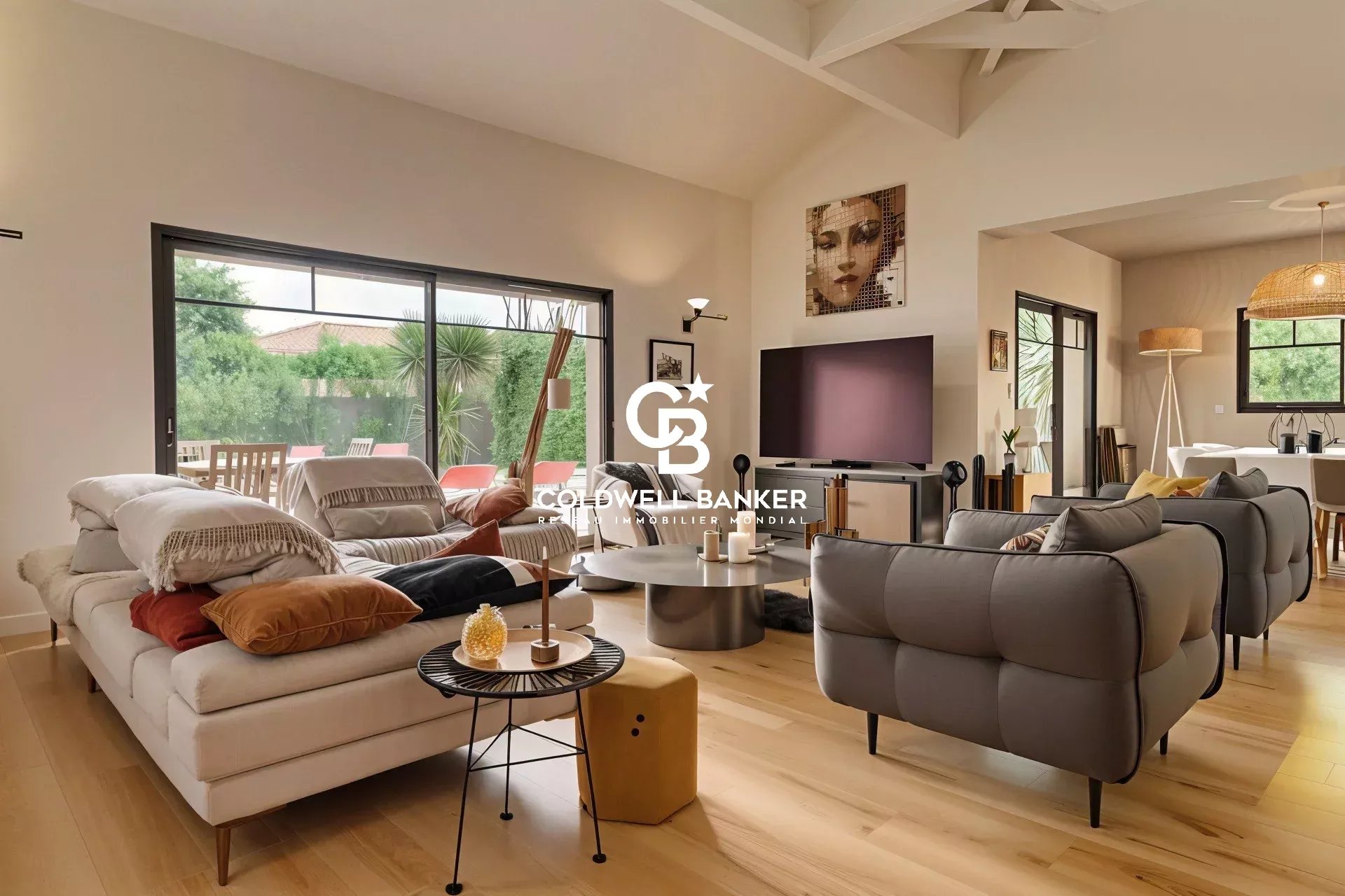 Agence immobilière de Silver Coast Int. Realty