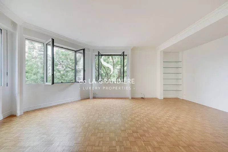 TROCADÉRO - LOCATION VIDE 5 pièces 3 chambres