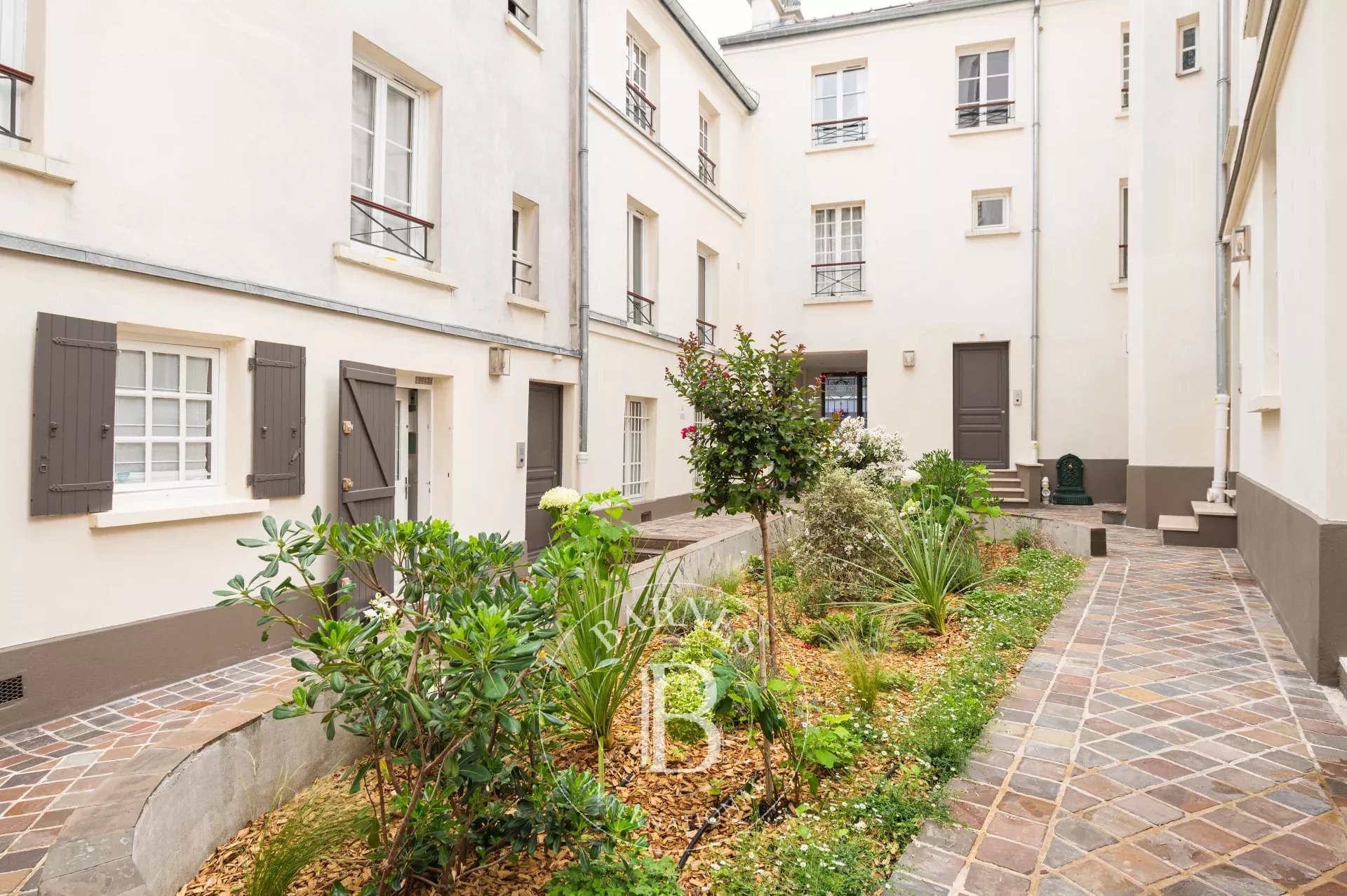 Daire Paris 18ème - picture 21