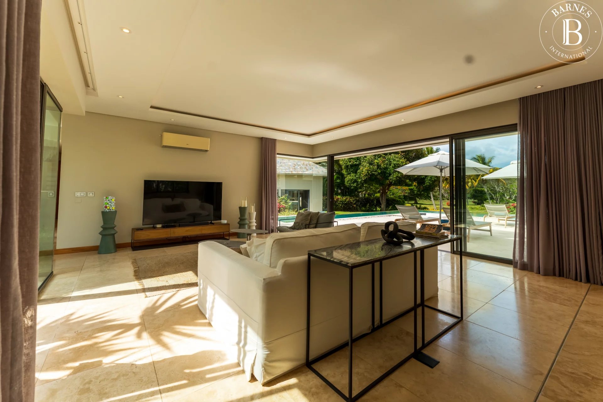 Villa Beau Champ - picture 10