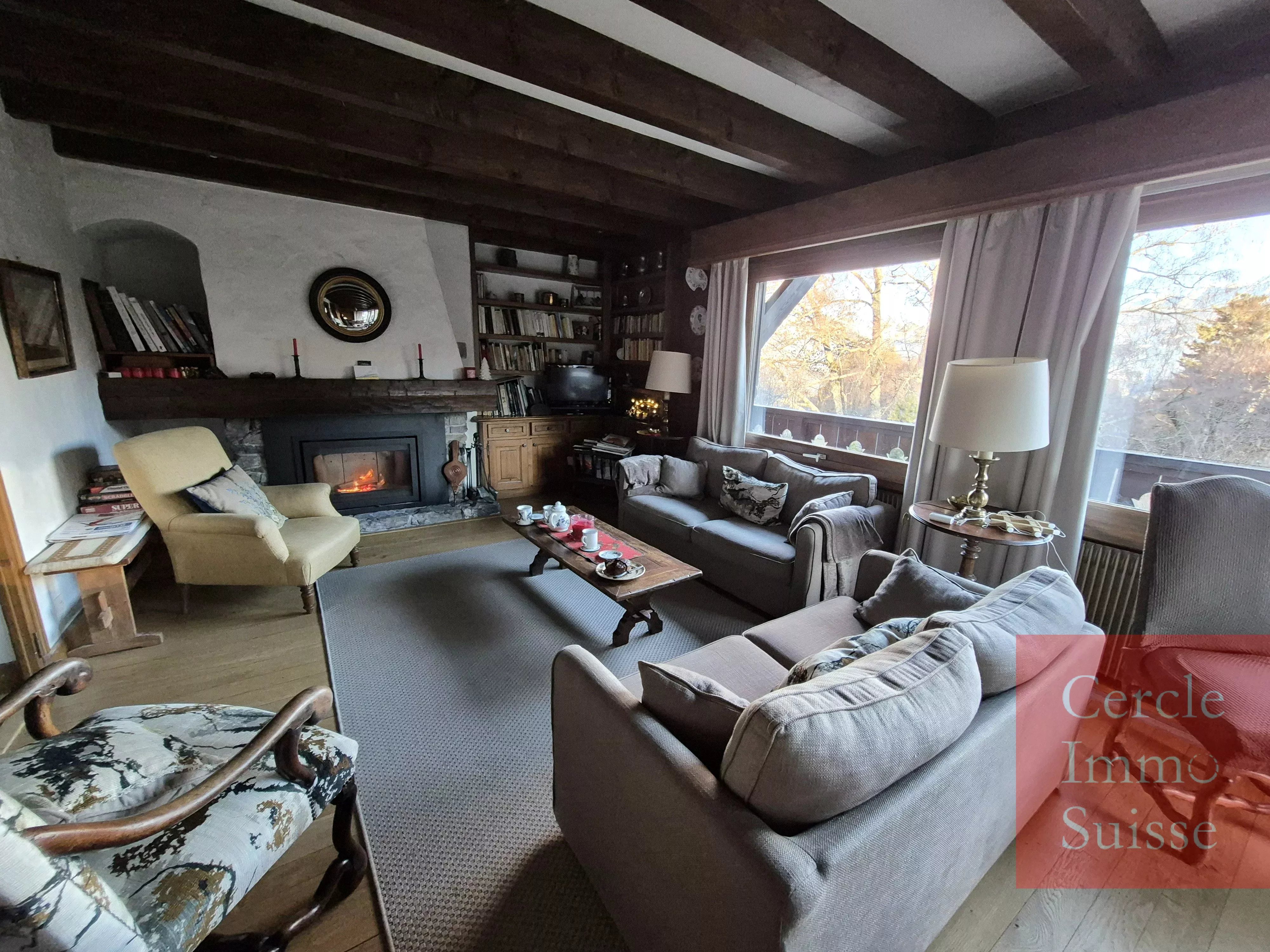 Grand chalet avec vue Mont-Blanc et terrain constructible - Photo 5