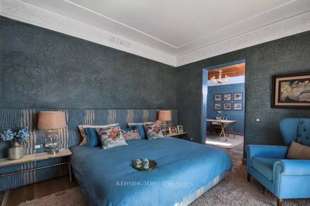 6 Bedroom Villa/Townhouse's Image 17