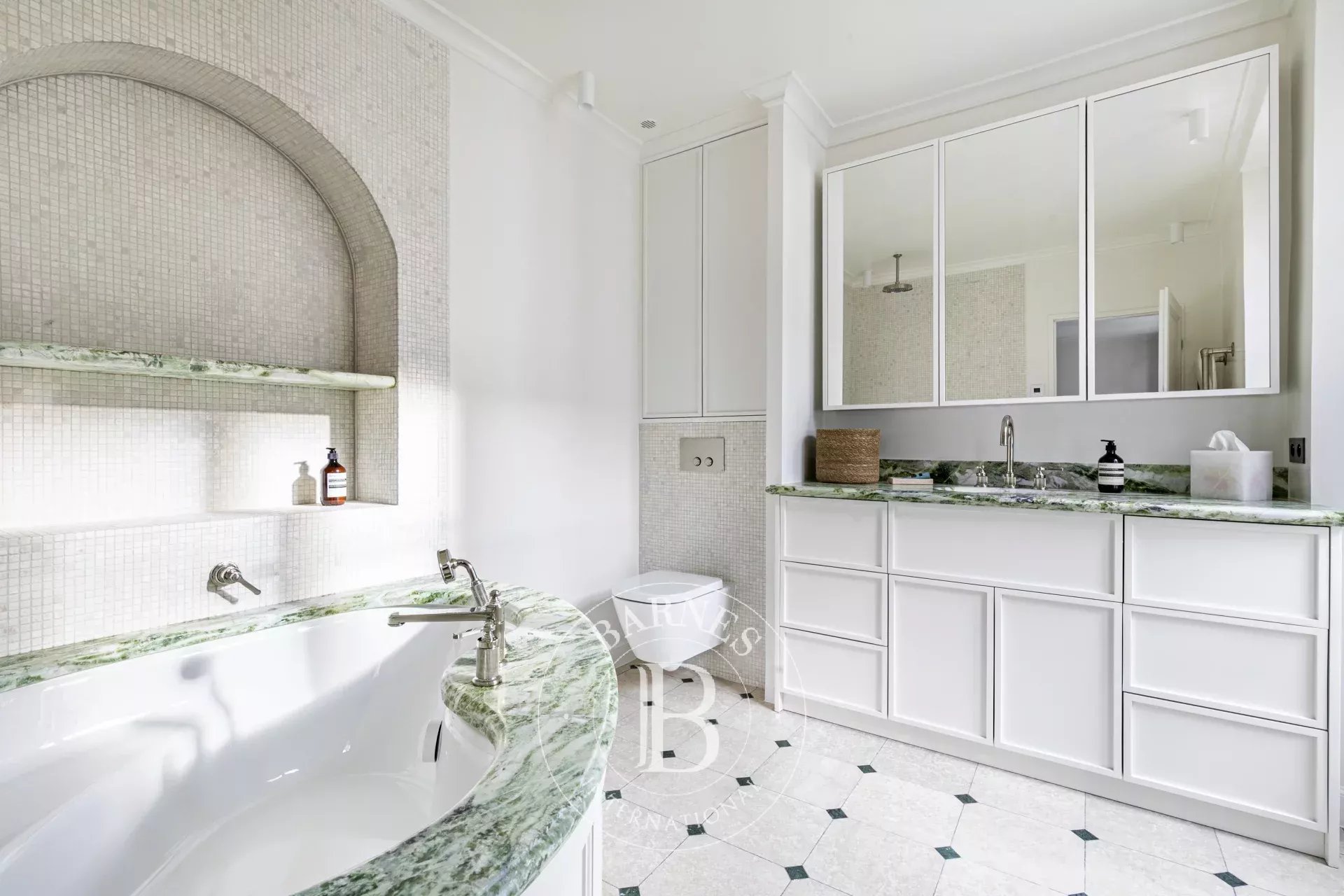 Daire Paris 7ème - picture 8