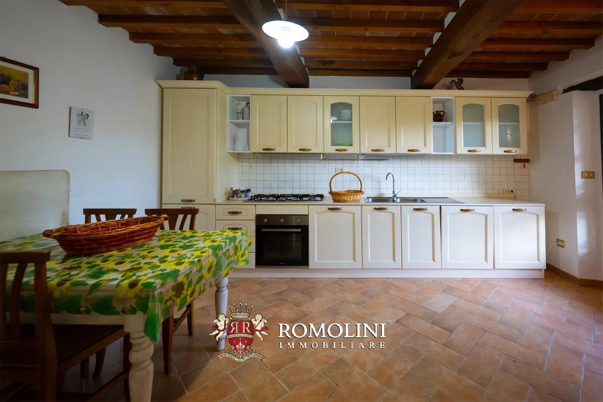 16 Bedroom Villa/Townhouse's Image 22