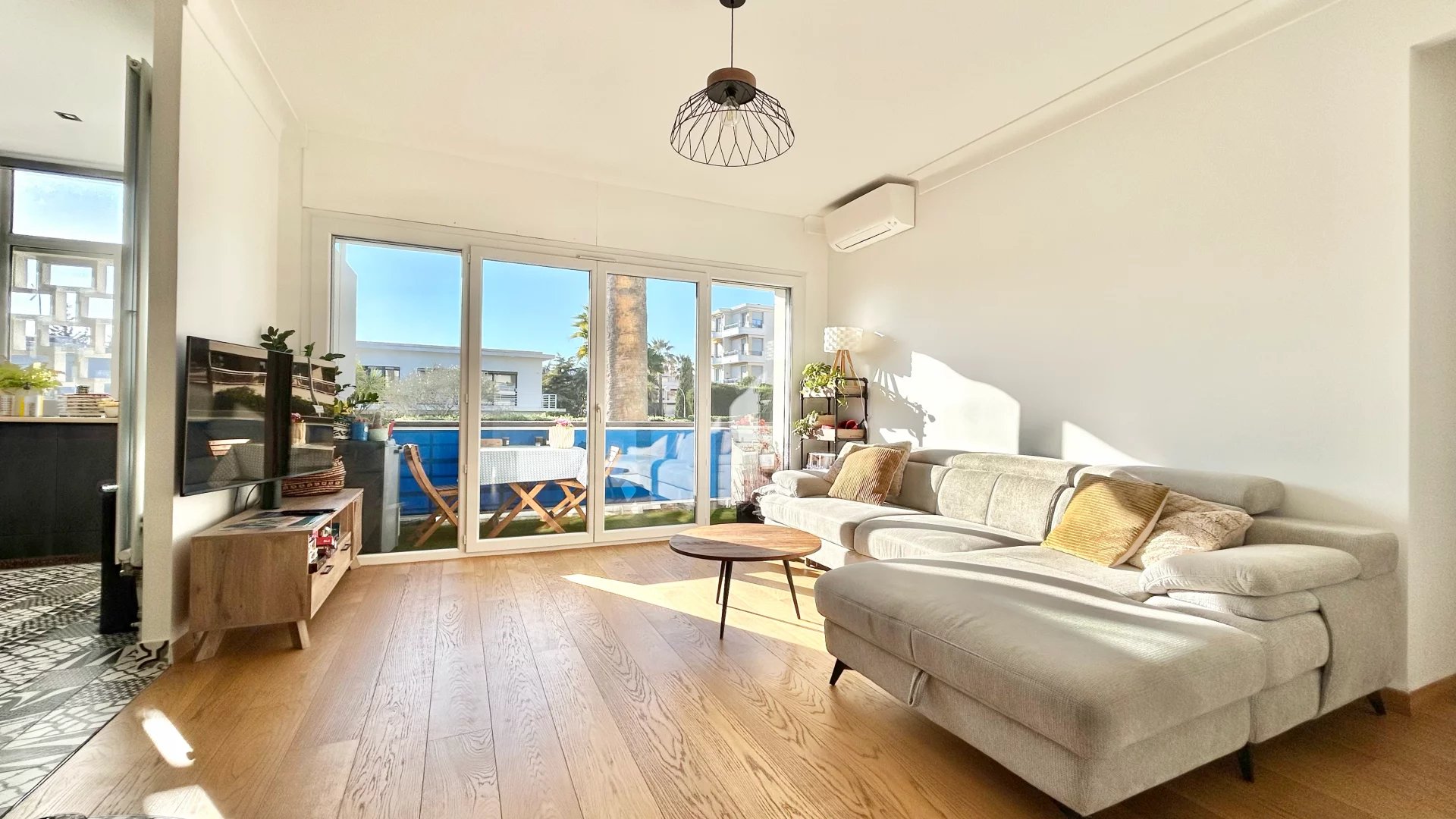 CIMIEZ – 2 PIÈCES – BALCON - CAVE