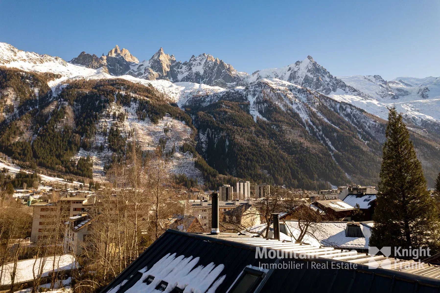 Photo of A charming 3-bedroom apartment in the heart of Chamonix