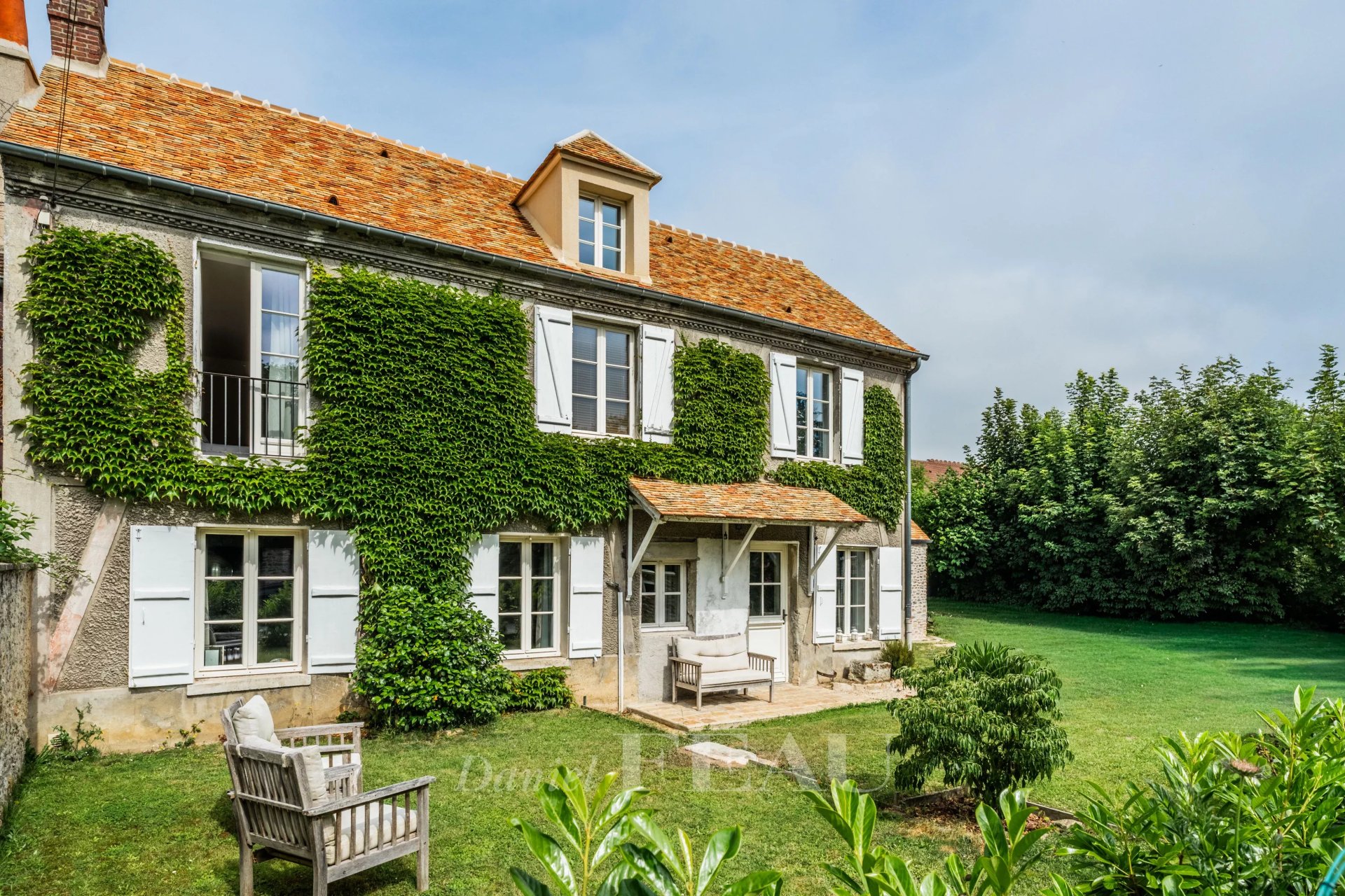 5 Bedroom Villa/Townhouse's Image 13