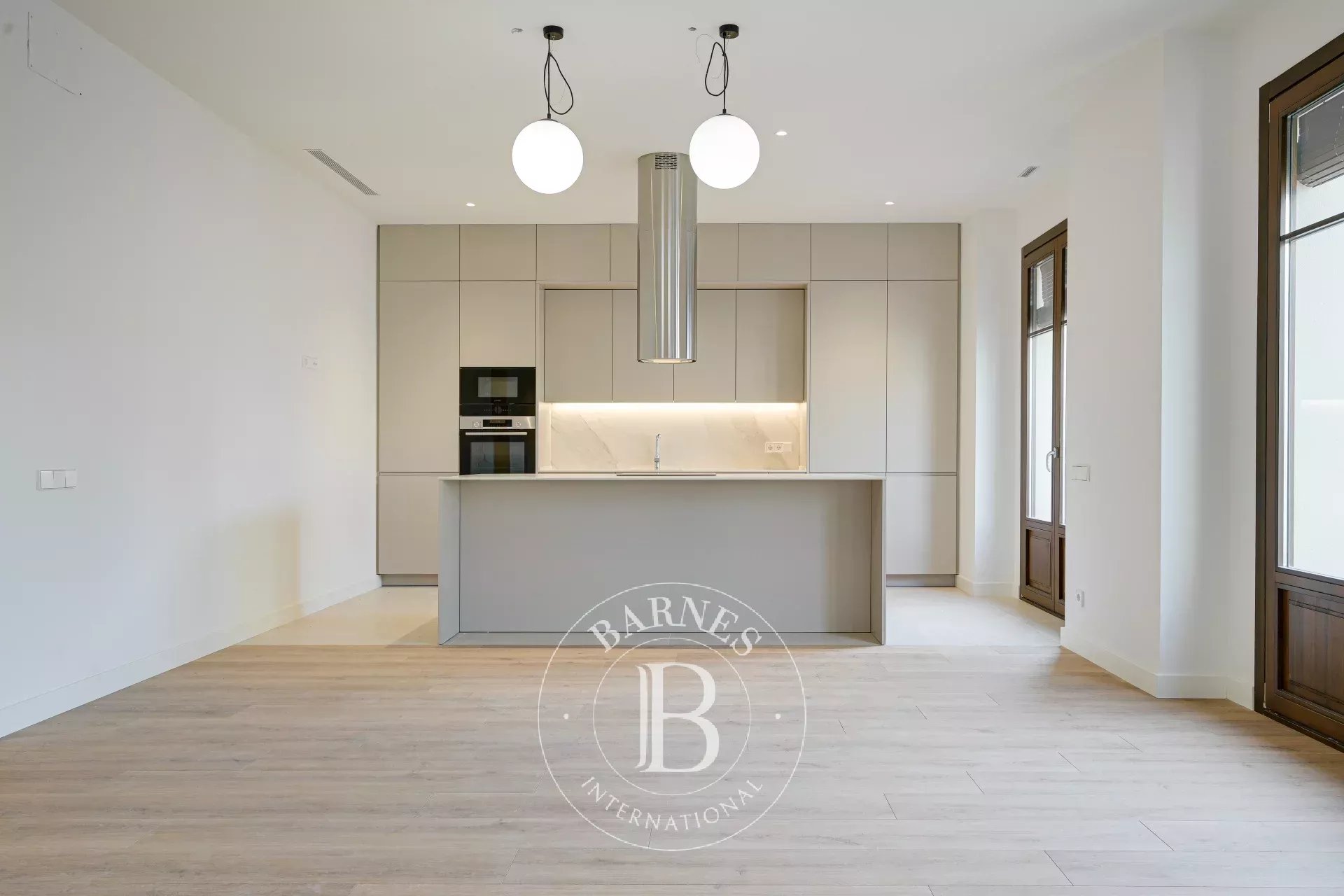 Penthouse Barcelona - picture 5