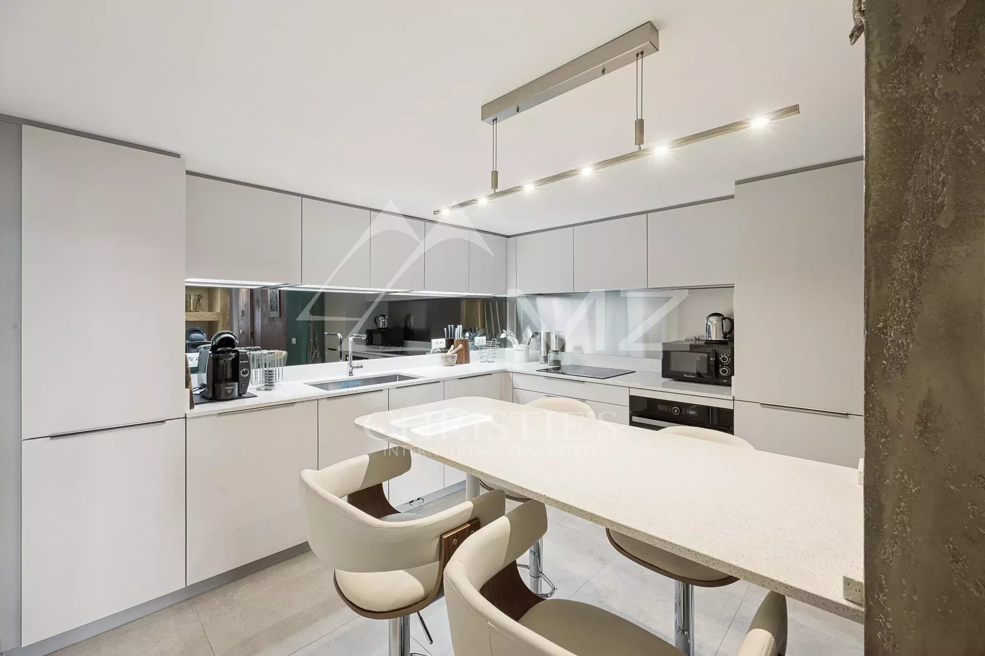 1 Bedroom Apartment/Flat's Image 9
