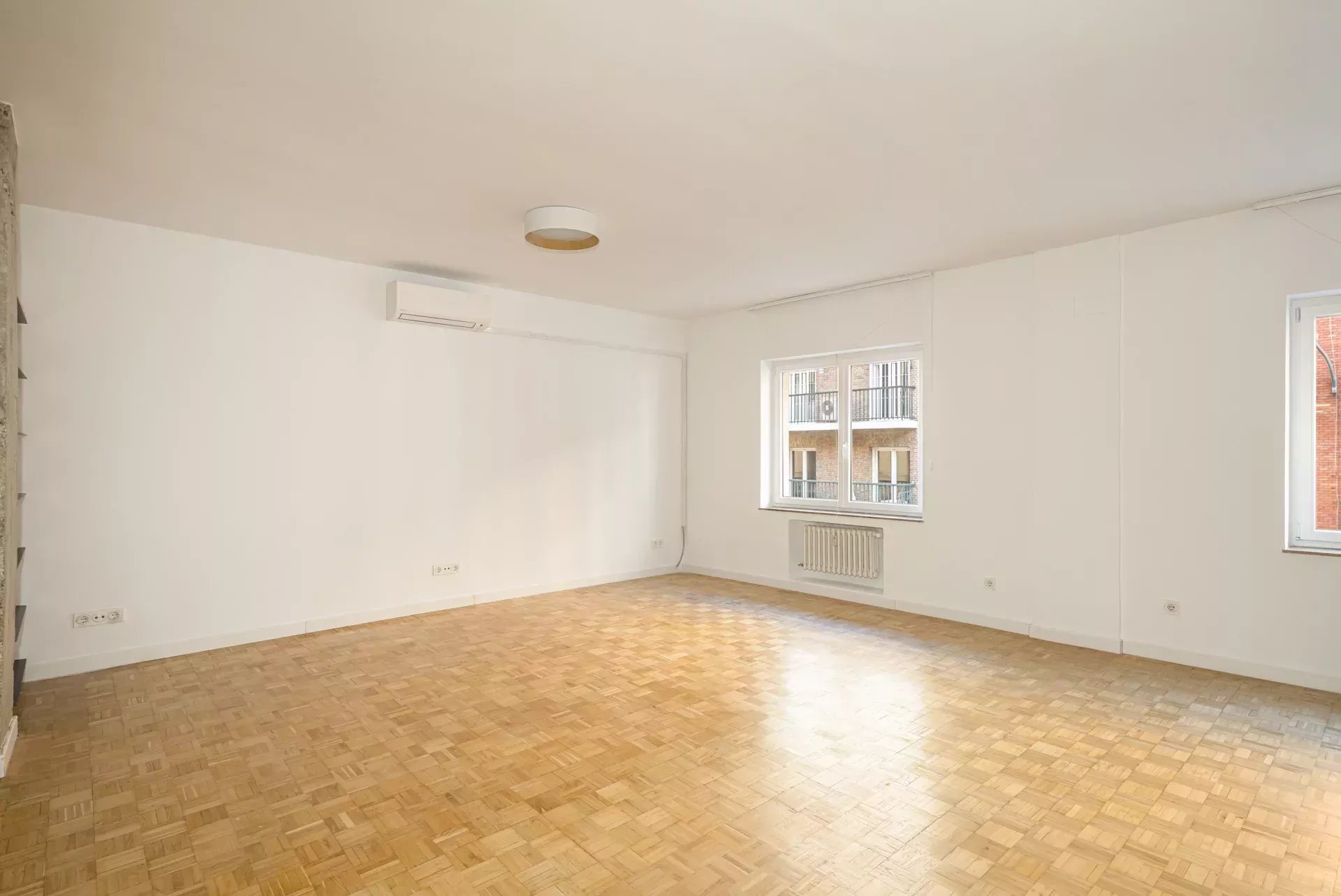 Madrid - Centro – Bright Renovated Exterior Apartment