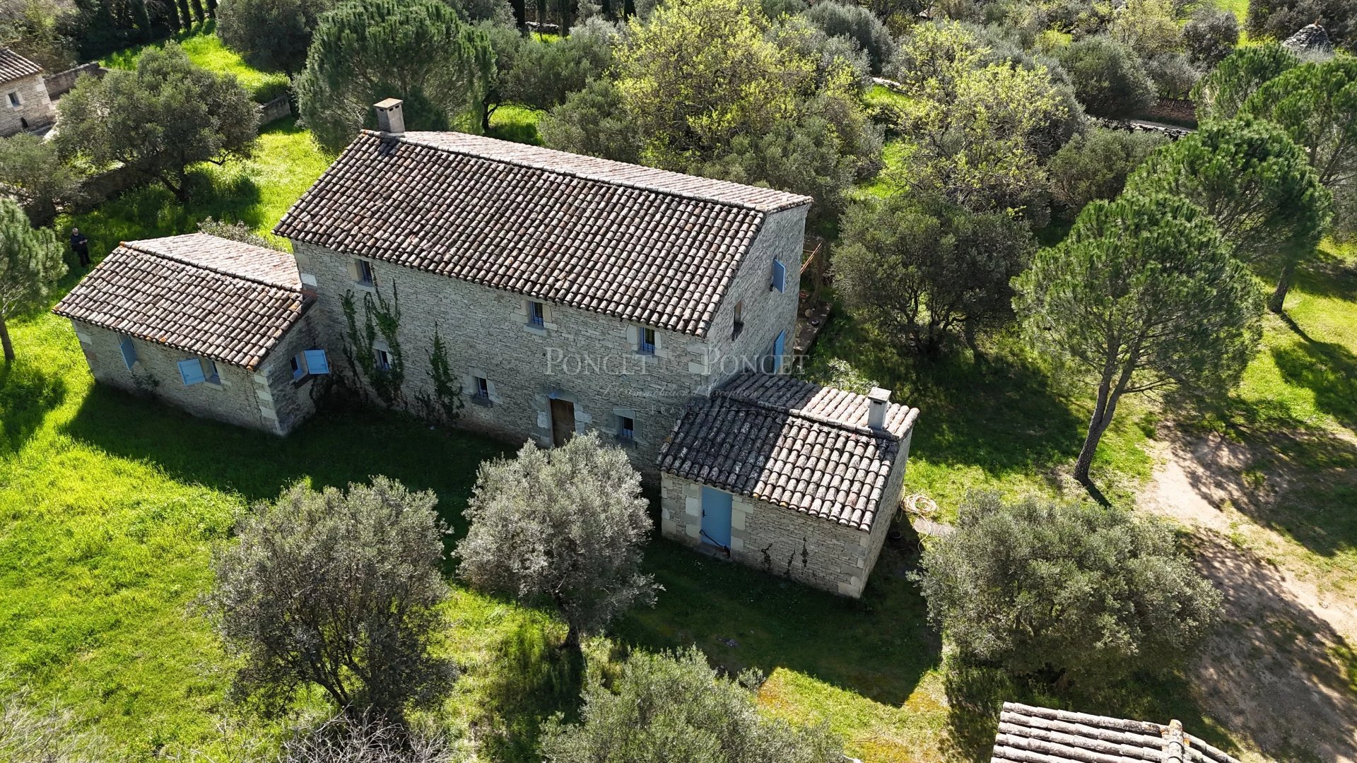5 Bedroom Villa/Townhouse's Image 18