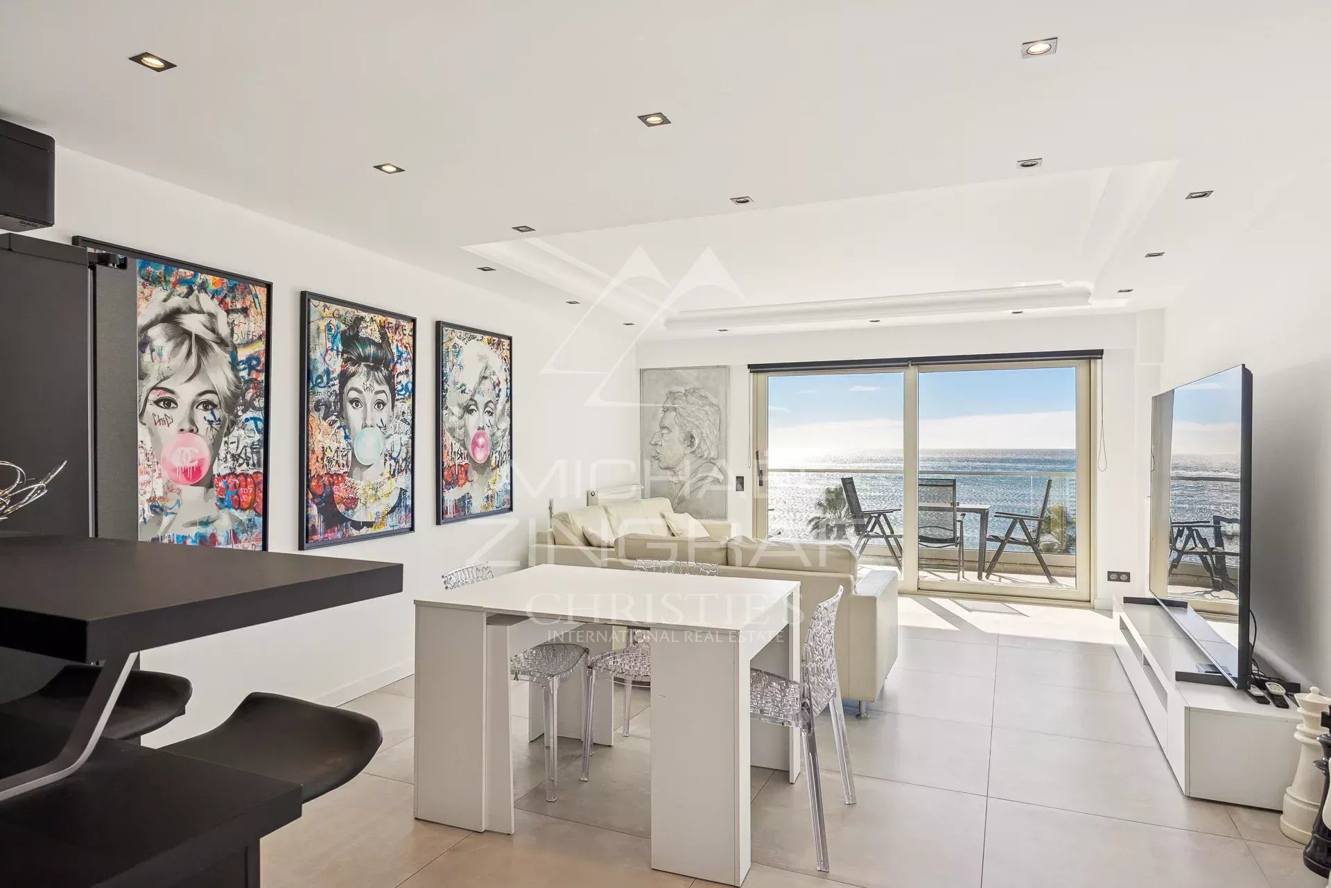3 Bedroom Apartment/Flat's Image 3